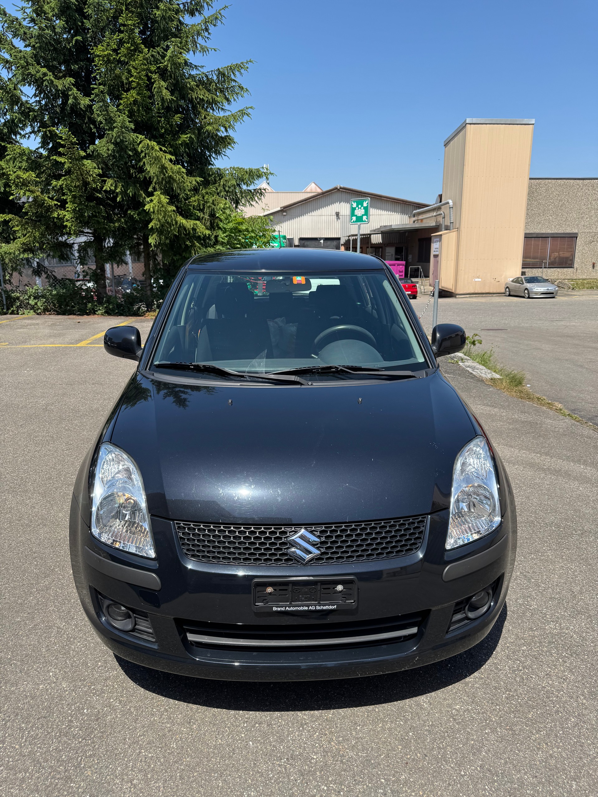 SUZUKI Swift 1.3i 16V GL 4x4-image-4