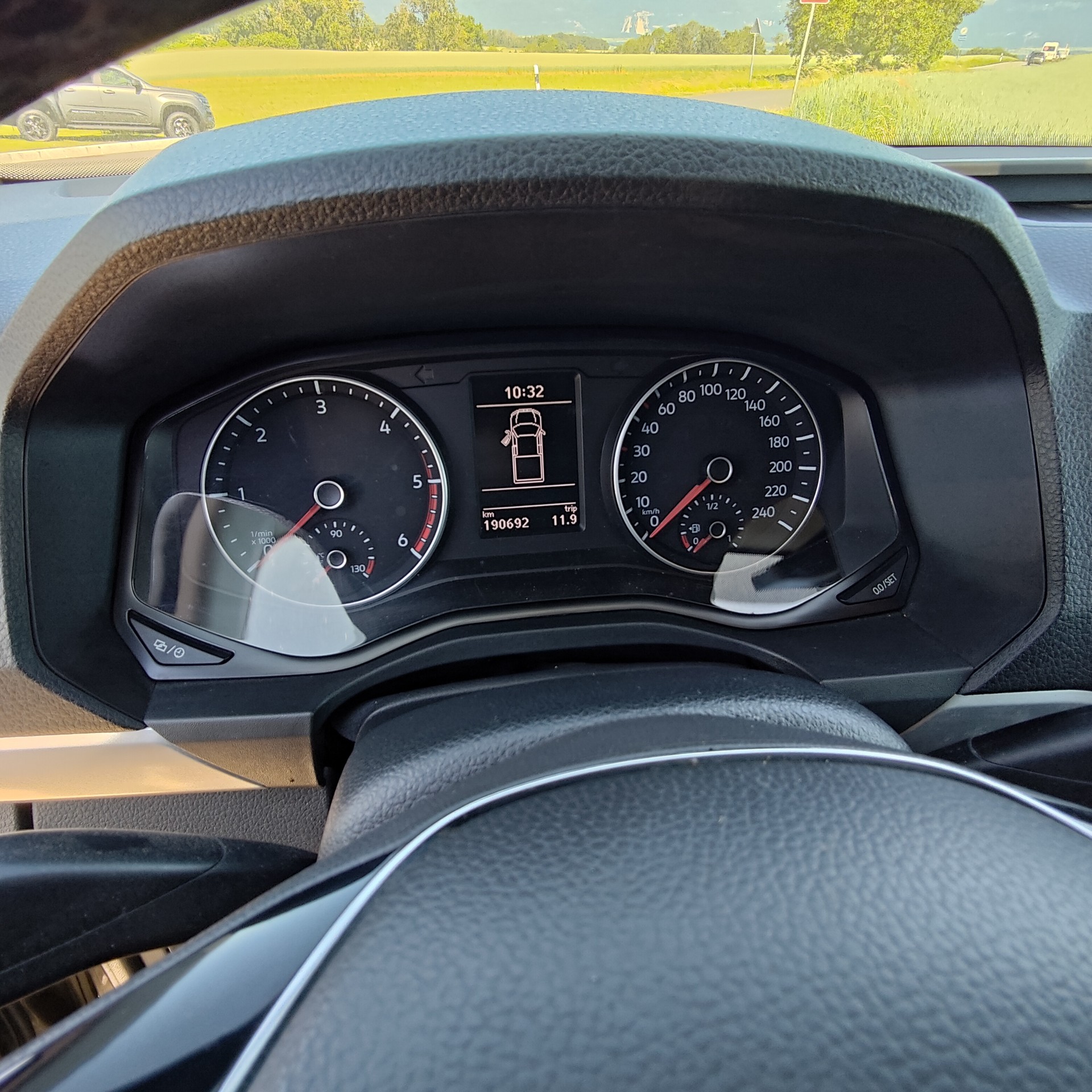 VW 3.0 TDI 258 Highline 4m-image-1