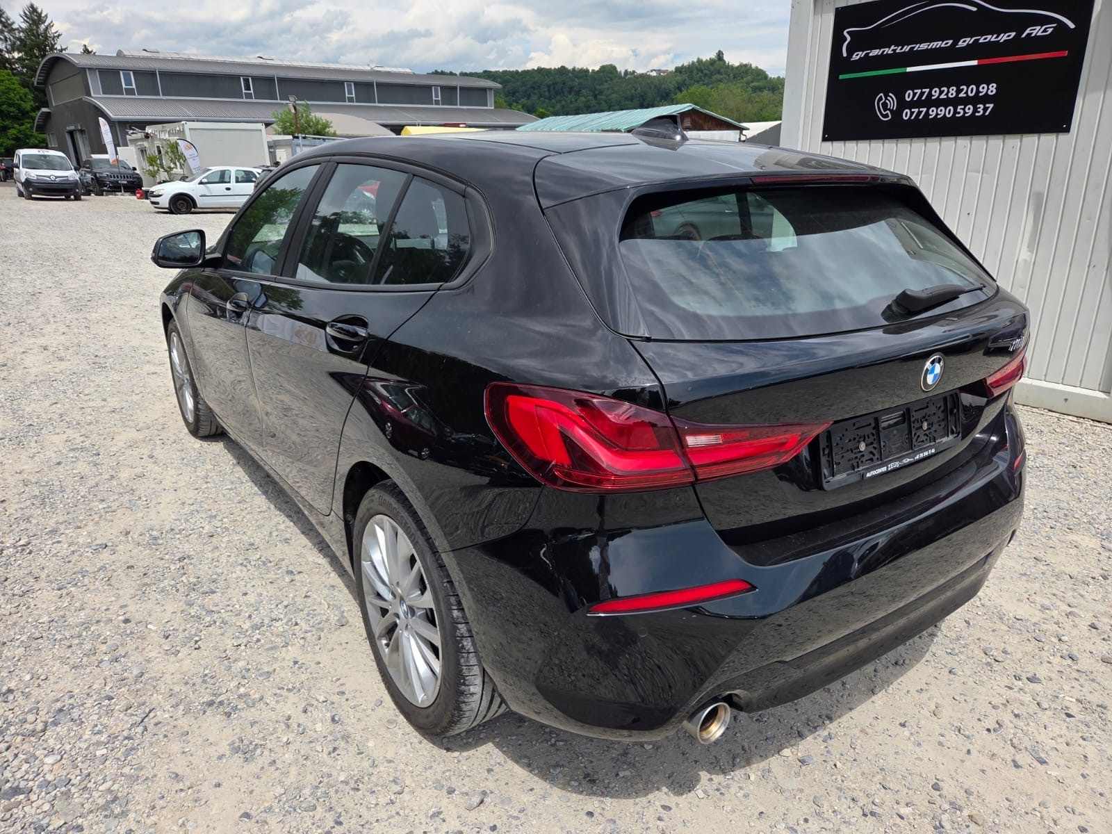 BMW 118i Steptronic-image-2