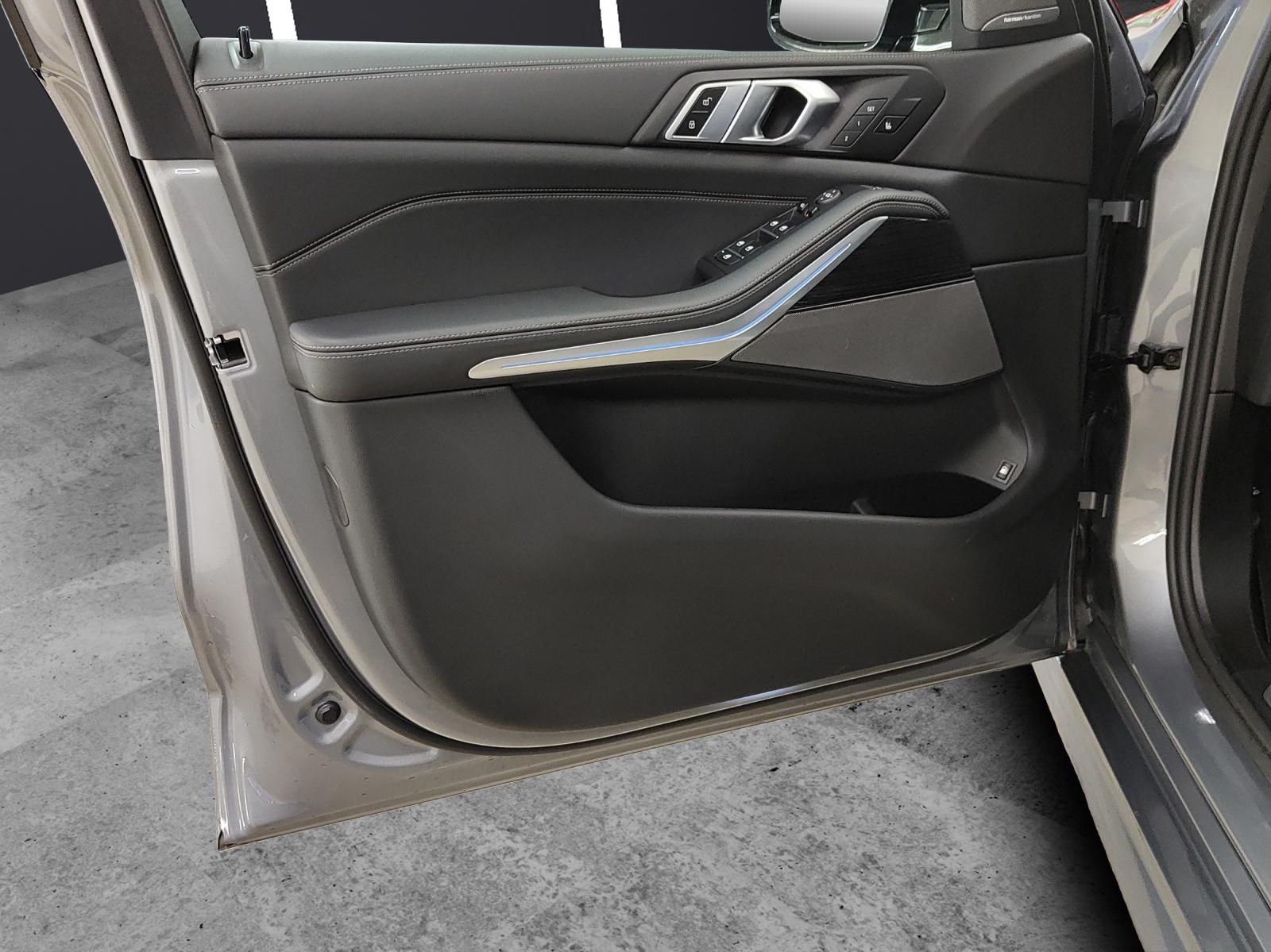 BMW X5 50e xDrive SAG-image-14