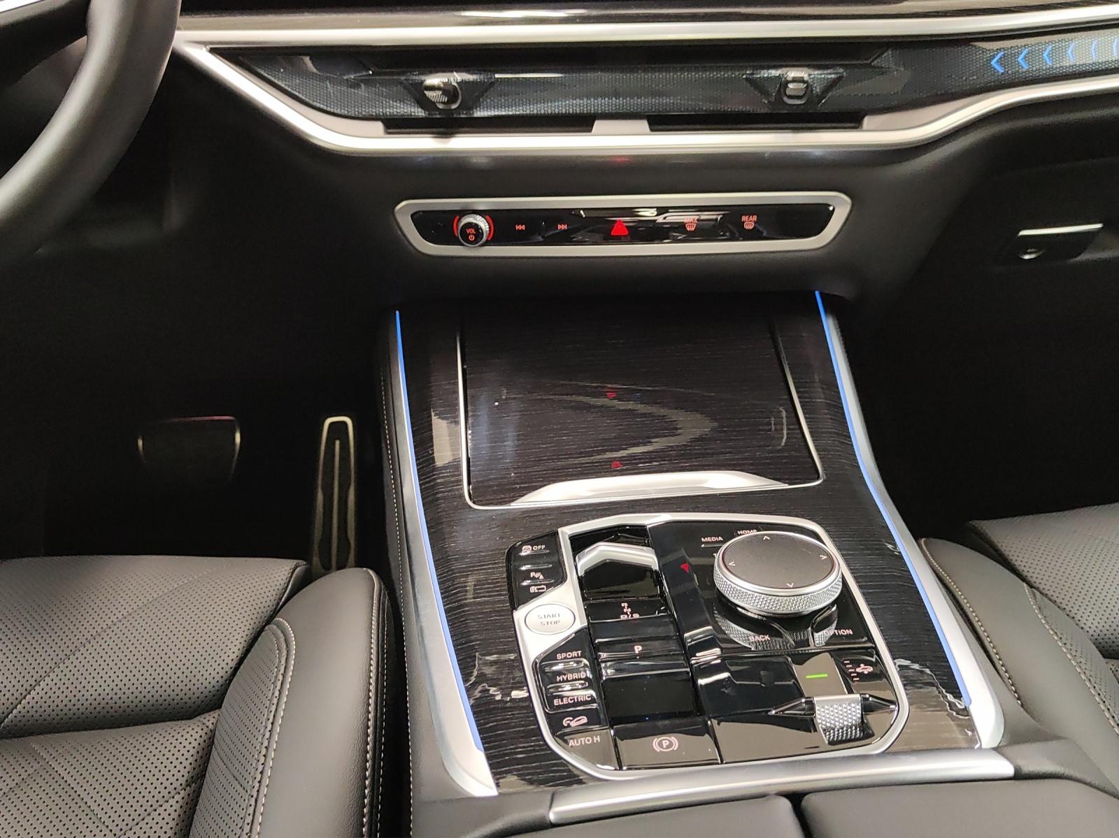 BMW X5 50e xDrive SAG-image-12