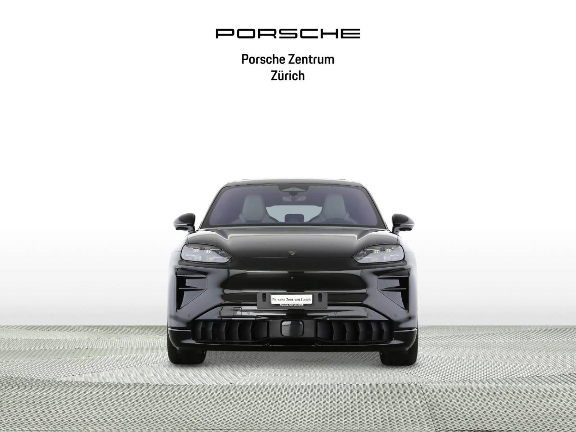 PORSCHE Cayenne Turbo Electric-image-5