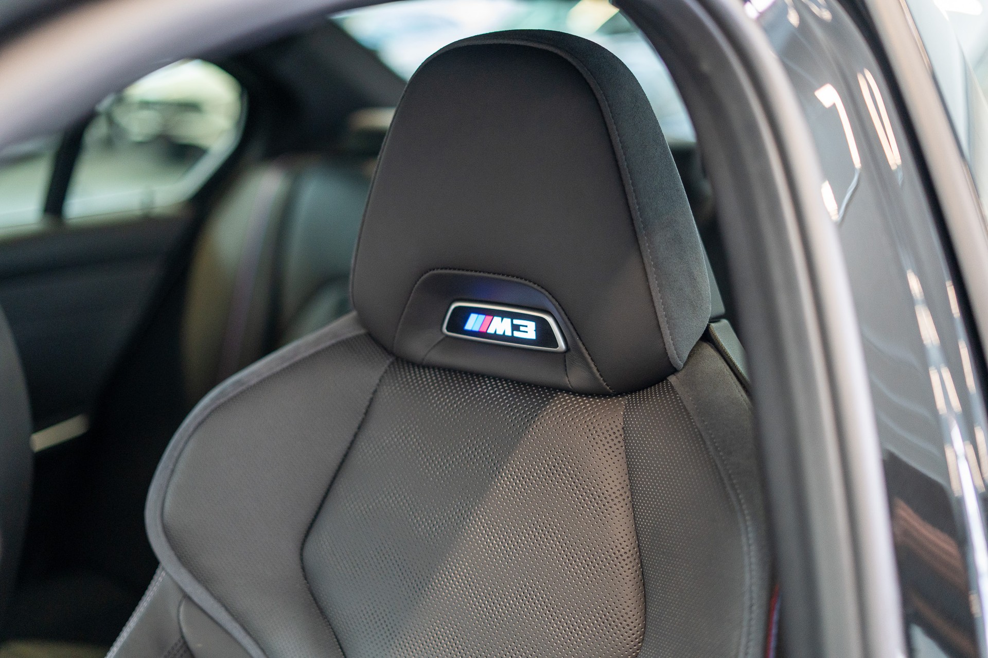 BMW M3 Competition xDrive / LCI / HeadUp / Rückfahrkamera /-image-9