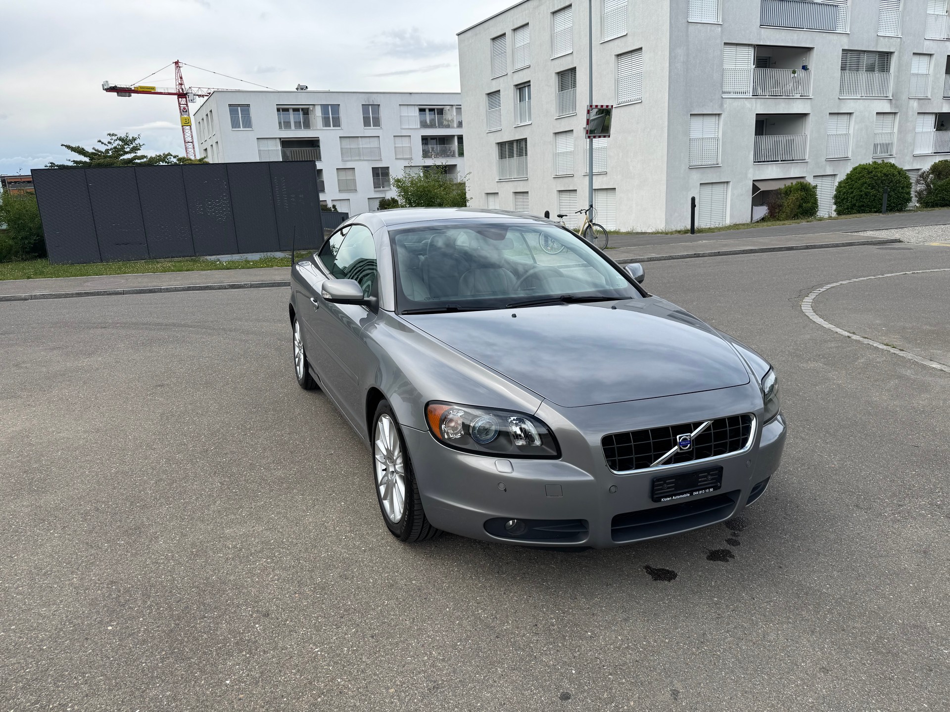 VOLVO C70 T5 Momentum-image-2