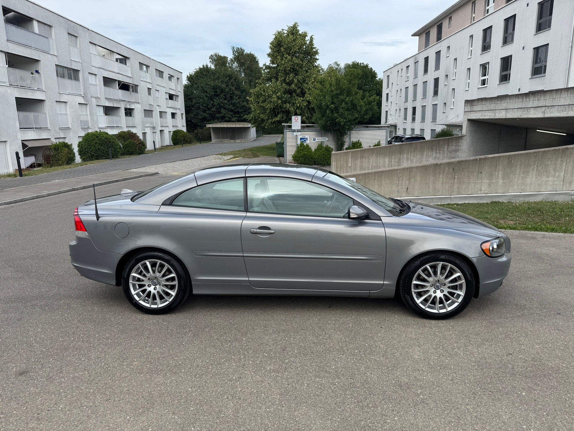 VOLVO C70 T5 Momentum-image-3