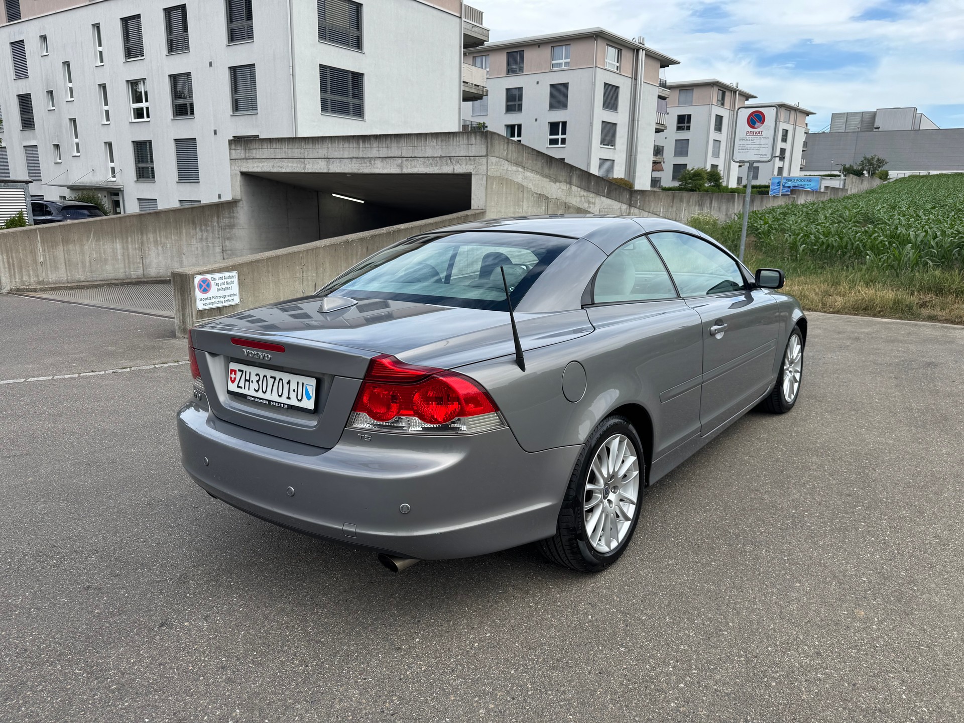 VOLVO C70 T5 Momentum-image-6