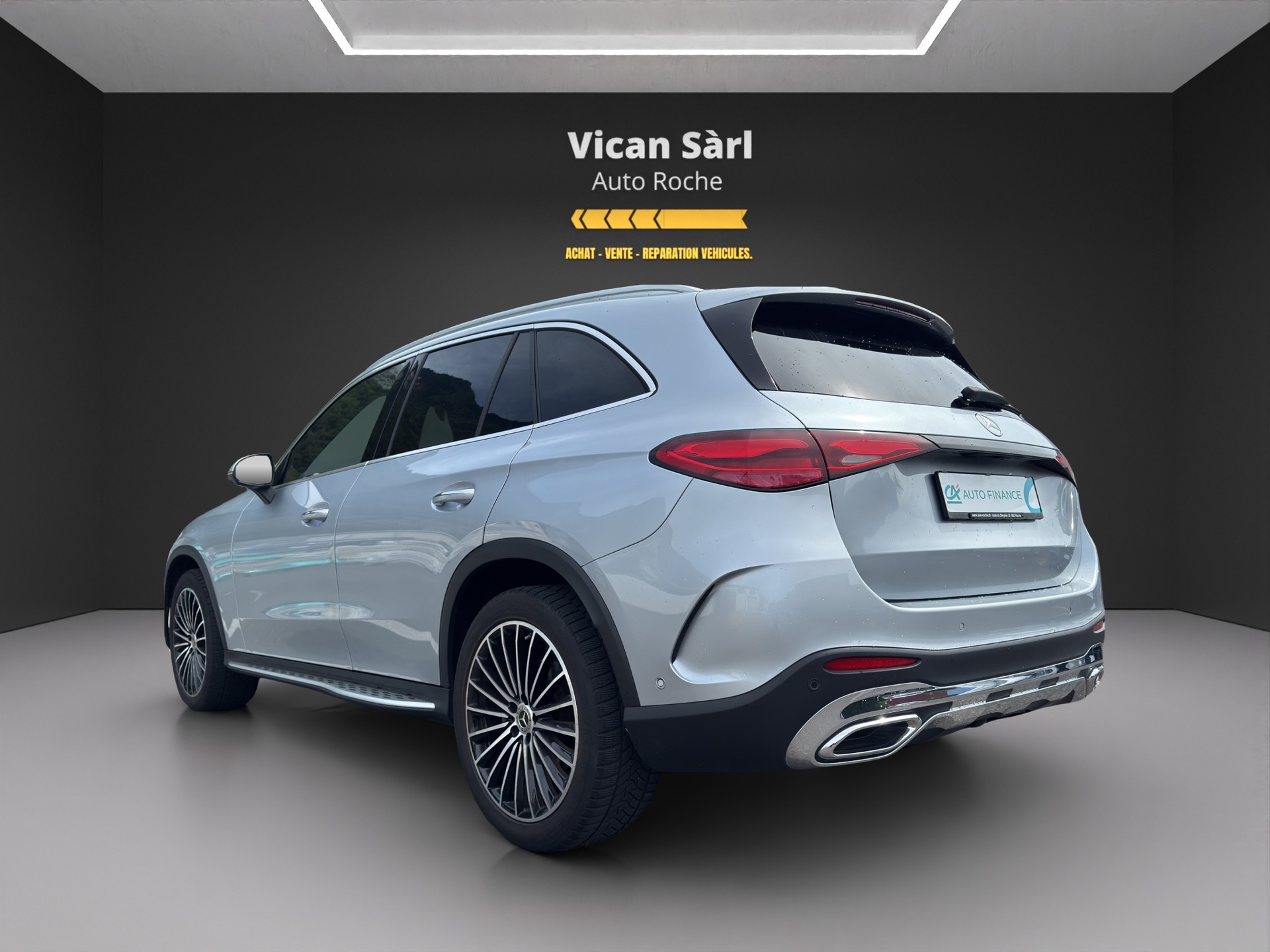 MERCEDES-BENZ GLC 220 d 4Matic 9G-Tronic-image-7