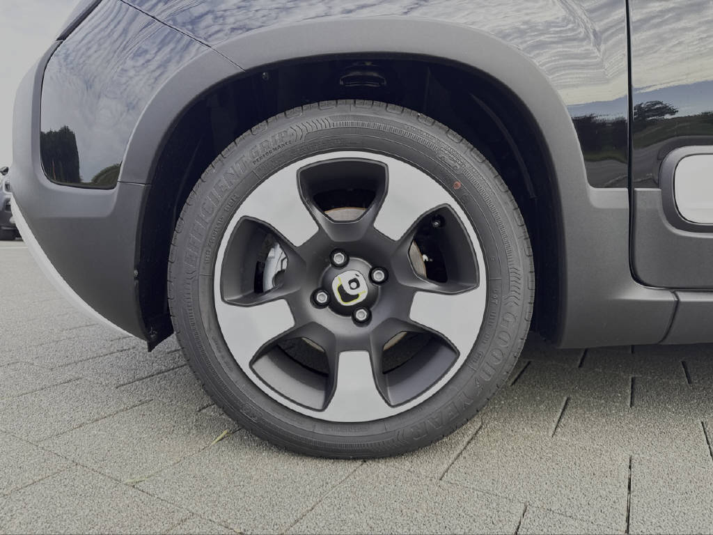 FIAT Pandina 1.0 Hybrid Cross-image-7