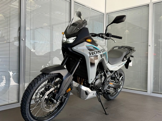 HONDA XL 750 TRANSALP-image-0