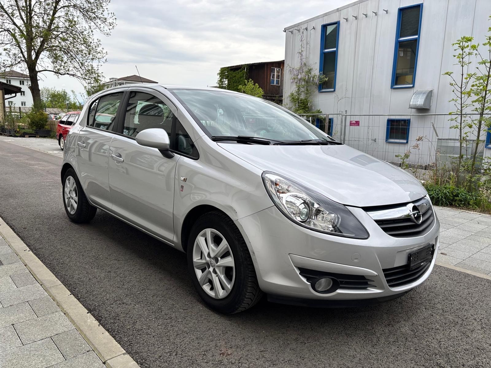 OPEL Corsa 1.4 TP Color Edition Automatic-image-4
