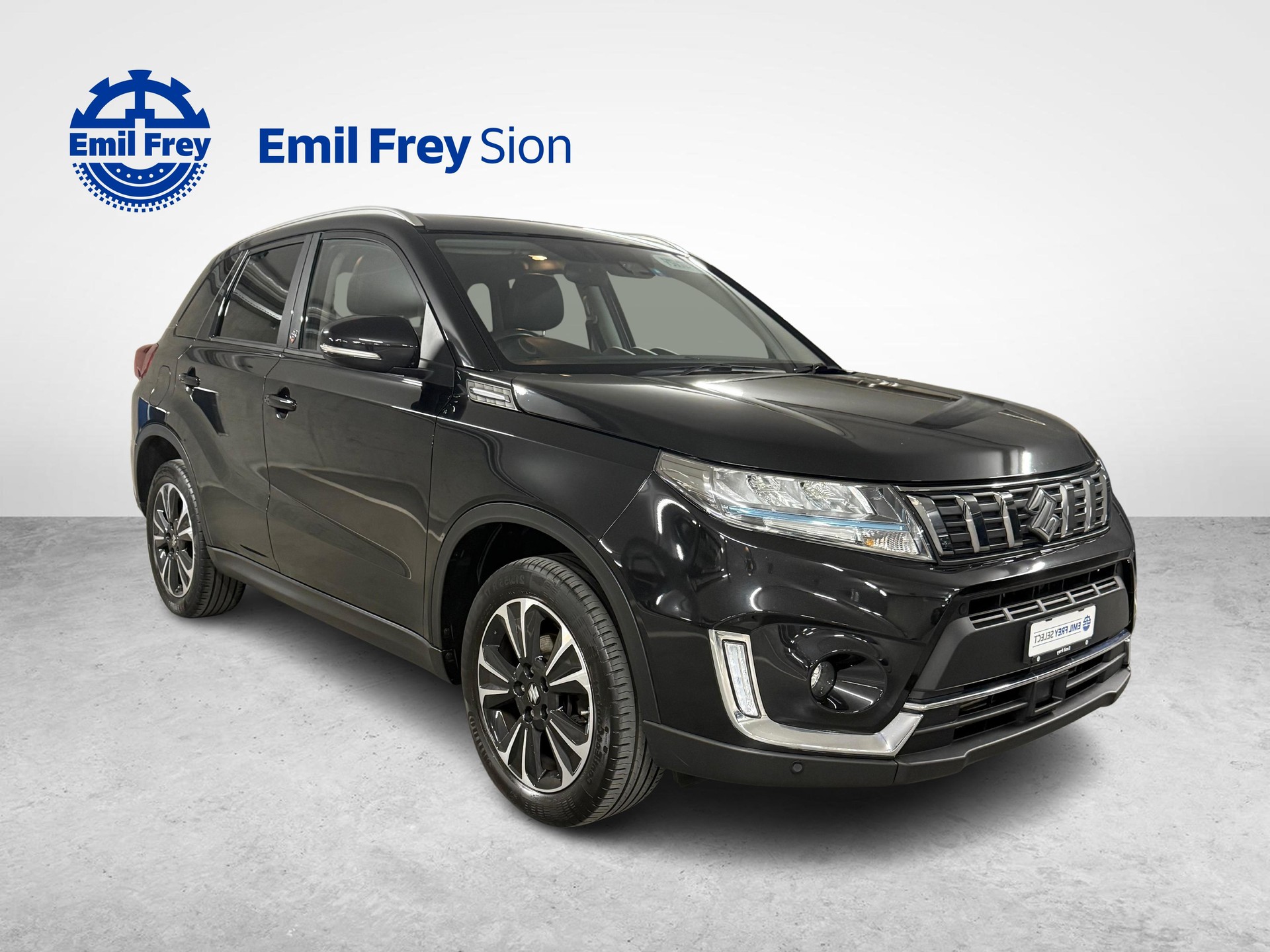 SUZUKI Vitara 1.4 T Piz Sulai Top Hybrid 4x4-showroom-element-1