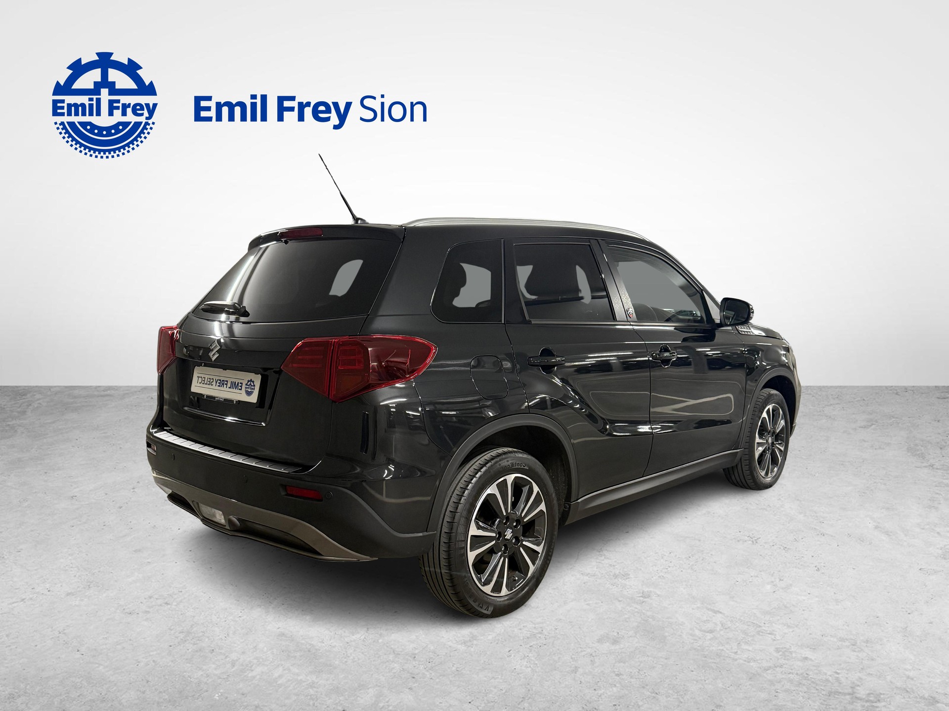 SUZUKI Vitara 1.4 T Piz Sulai Top Hybrid 4x4-showroom-element-2