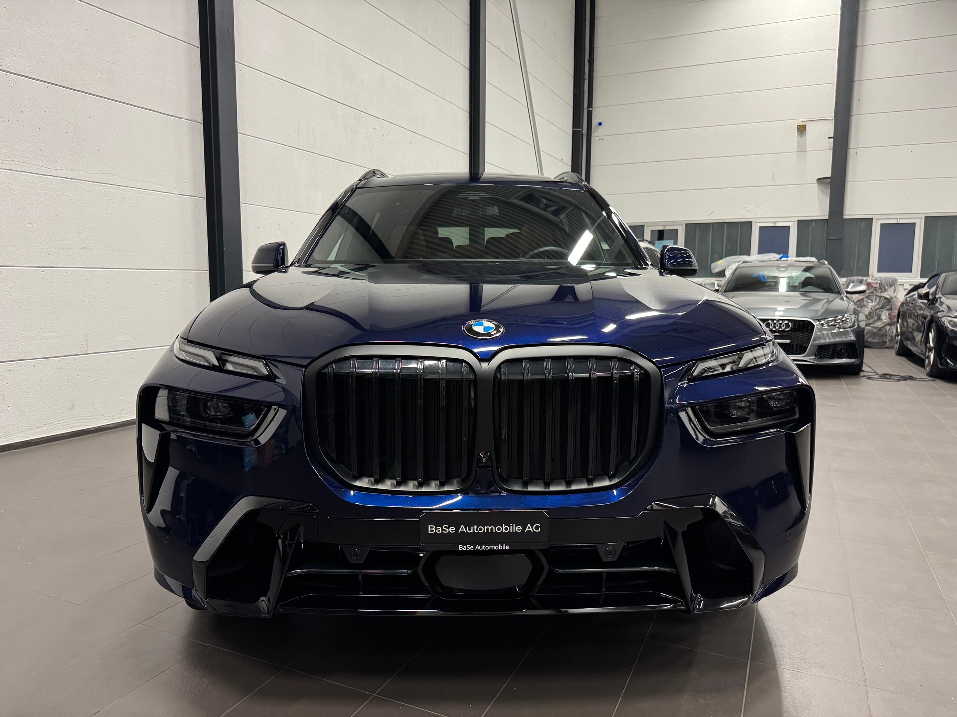 BMW X7 xDrive 48V 40d M Sport Pro Steptronic-image-8