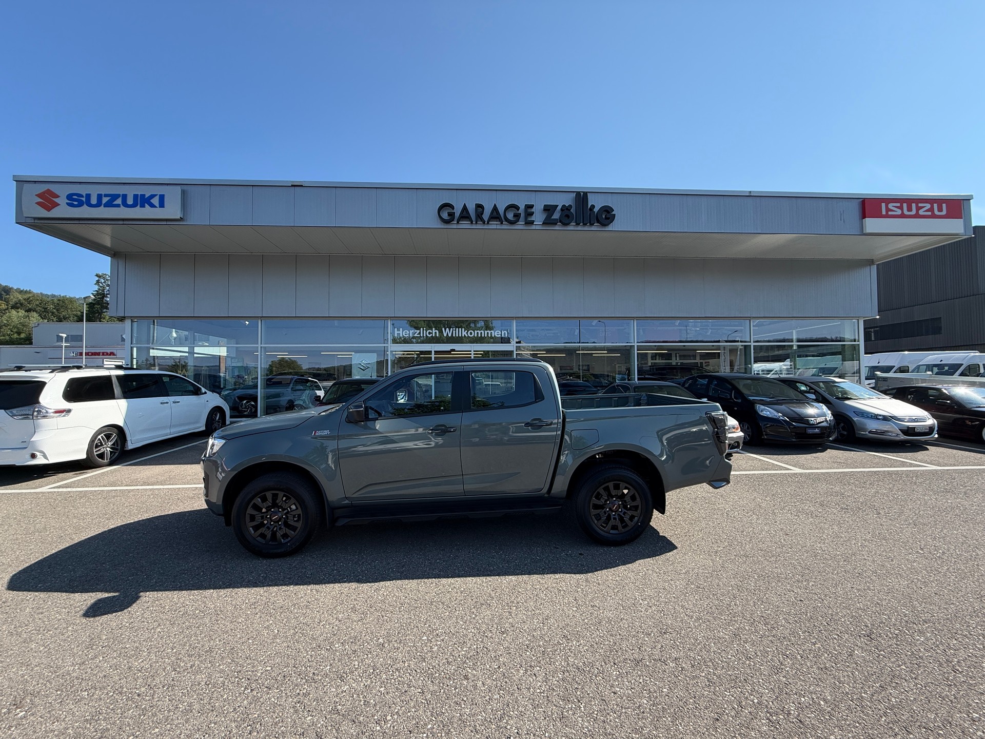 ISUZU D-MAX 1.9 CrewCab N60 Nitro Sport 4x4-showroom-element-3