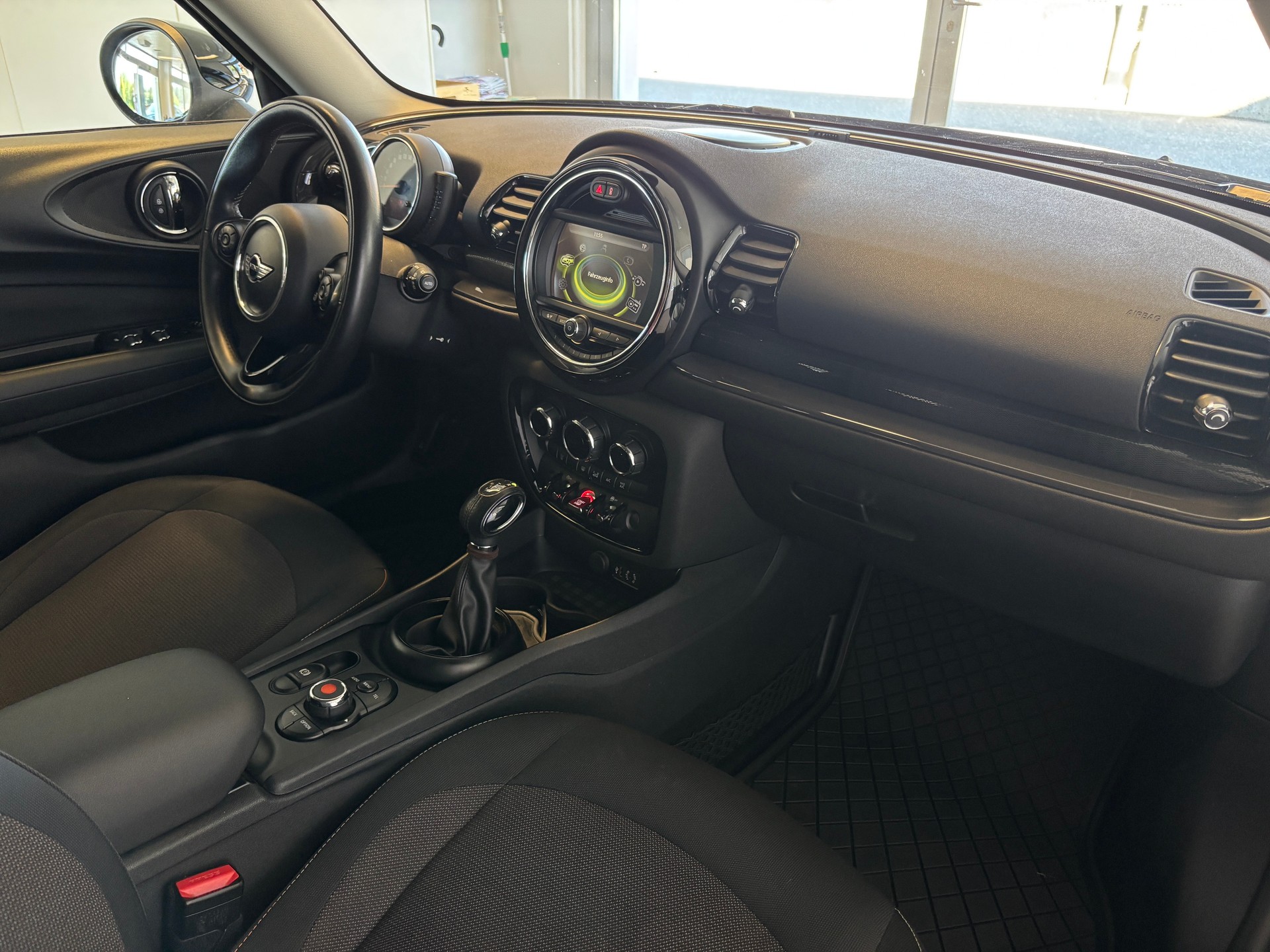 MINI Clubman Cooper Steptronic-image-7