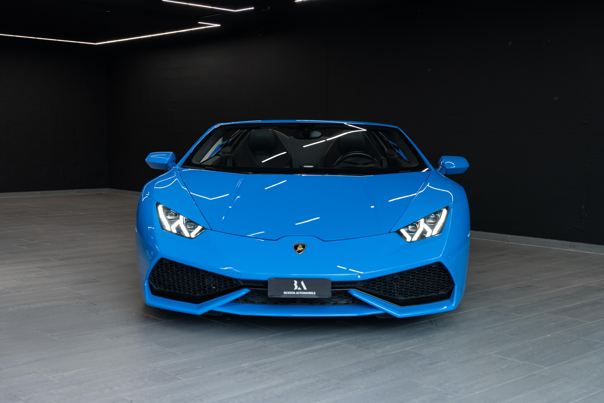 LAMBORGHINI Huracan LP610-4 Spyder DCT / CH AUTO / LE MANS BLUE / frisch ab Lamborghini Service-image-2