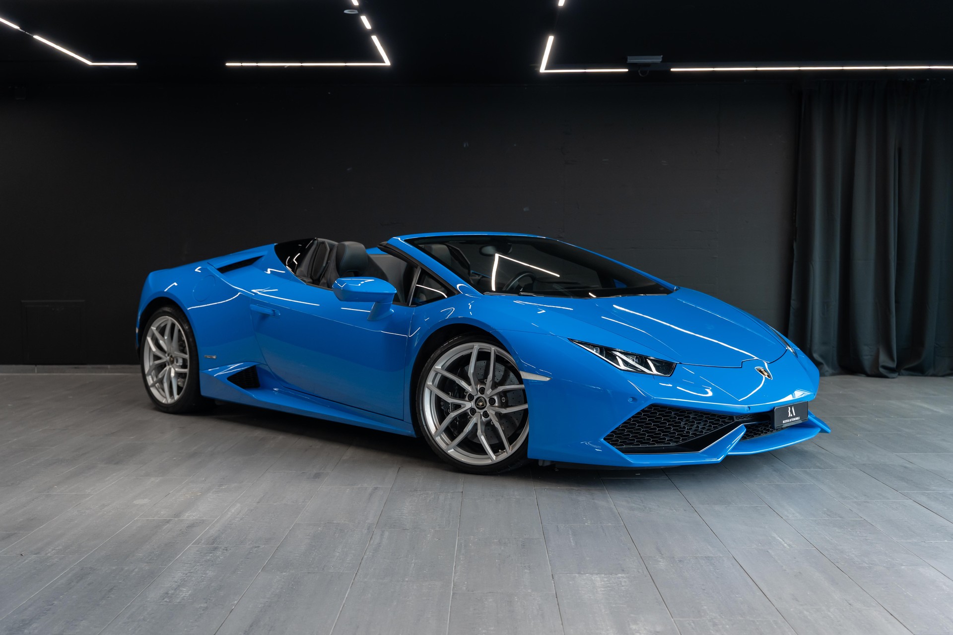 LAMBORGHINI Huracan LP610-4 Spyder DCT / CH AUTO / LE MANS BLUE / frisch ab Lamborghini Service