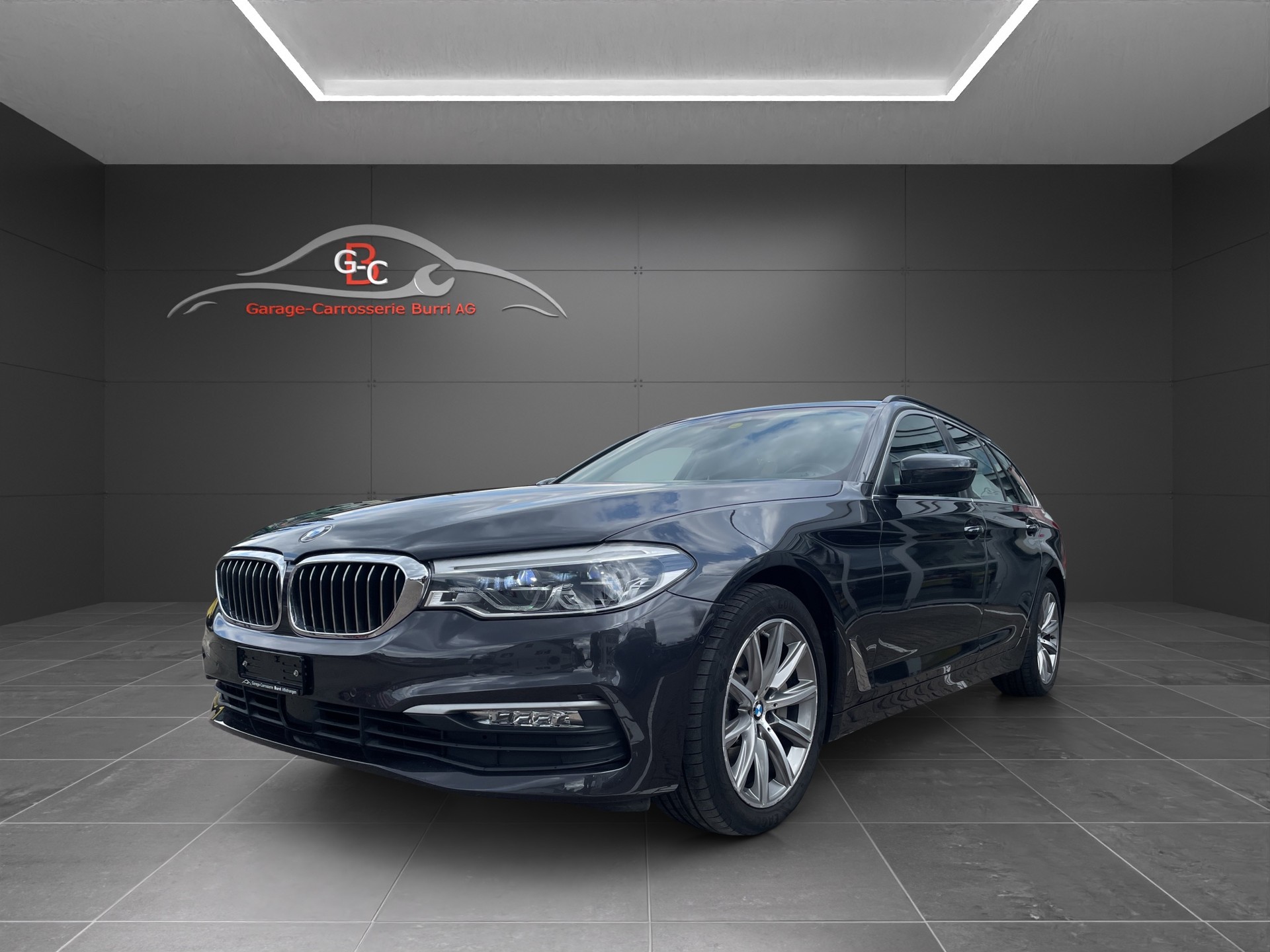BMW 530d xDrive Touring Steptronic