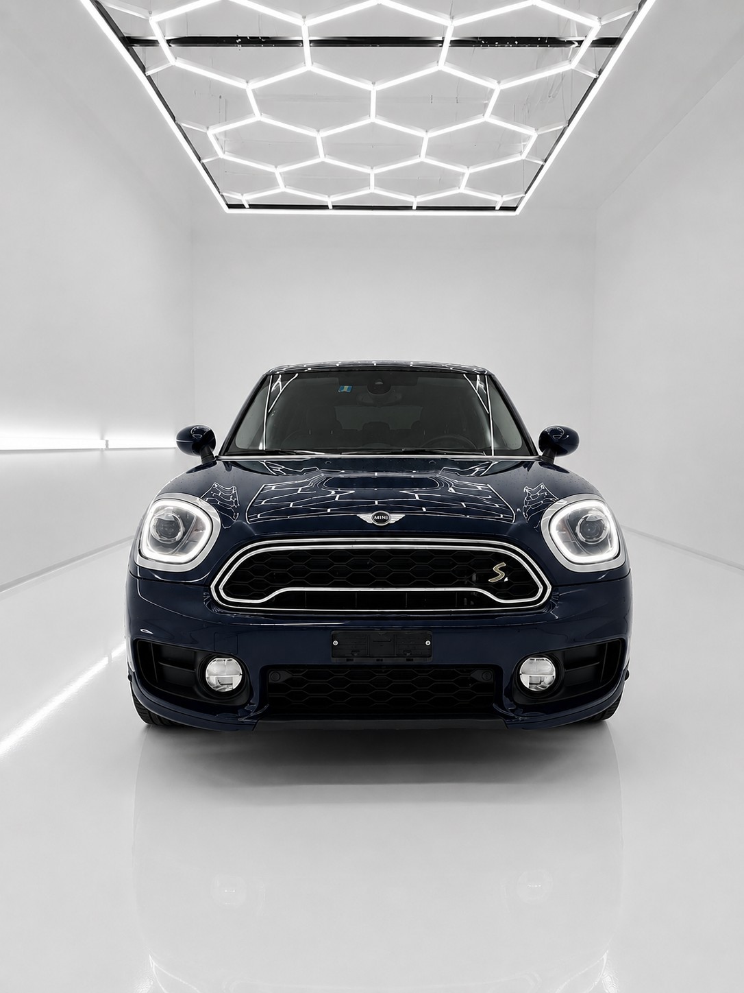 MINI Countryman Cooper S E ALL4 Steptronic-showroom-element-1
