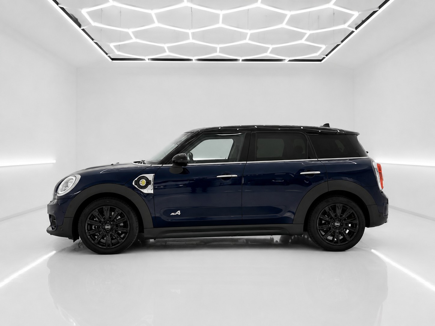 MINI Countryman Cooper S E ALL4 Steptronic-showroom-element-3