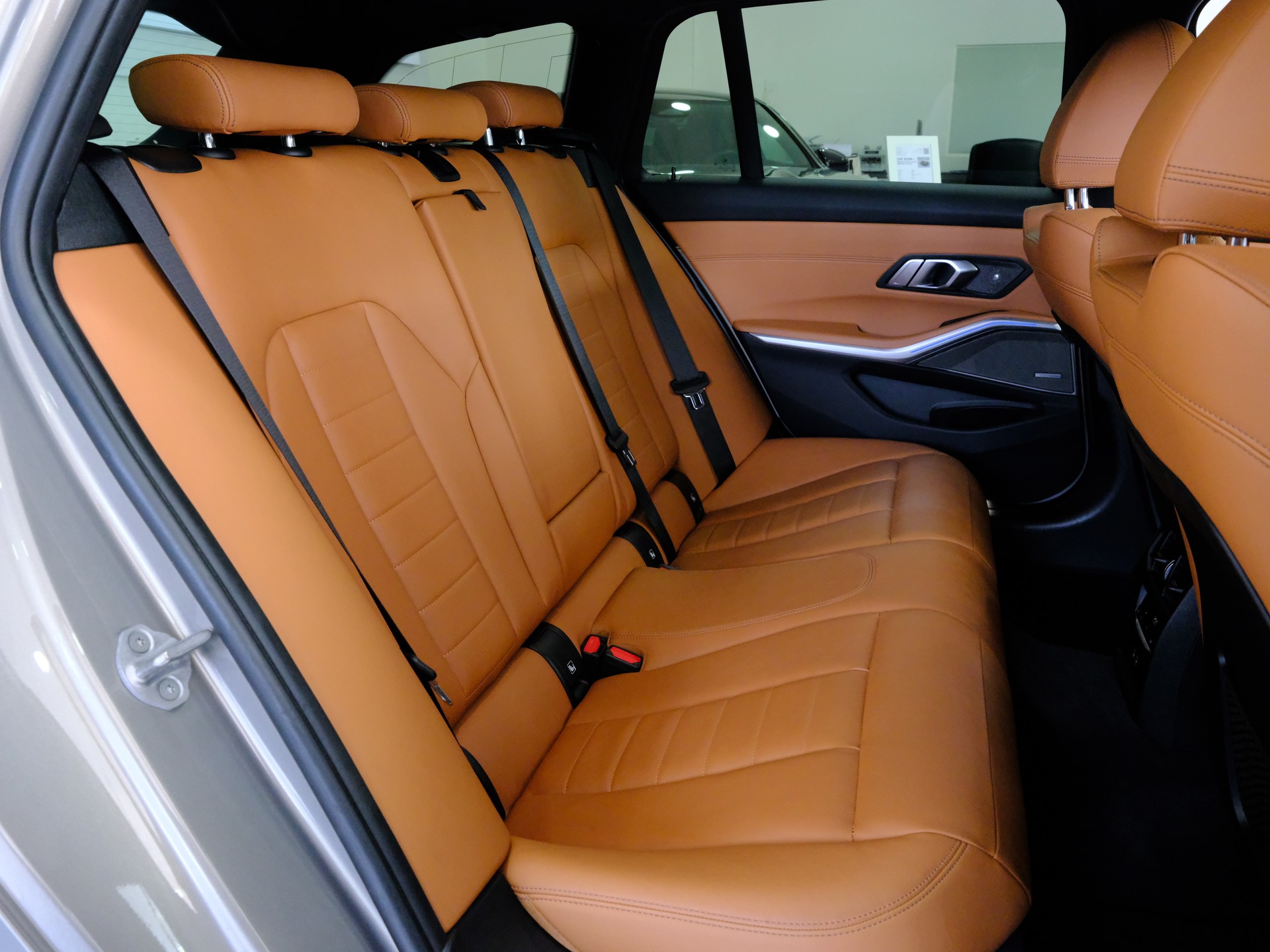 BMW M340i xDriveTouring Steptronic M Sport-image-15