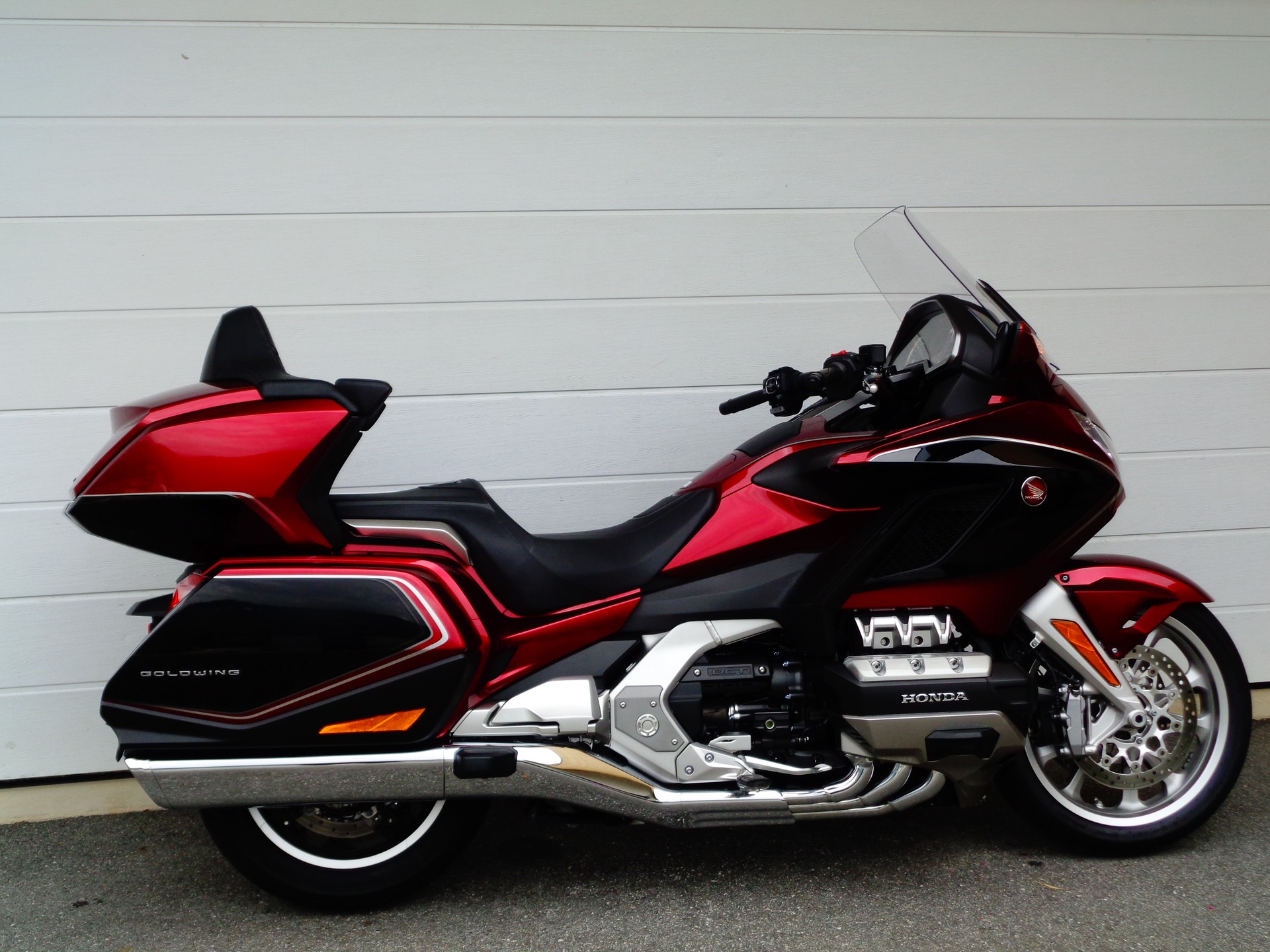 HONDA GL 1800 DA DCT Goldwing Tour-image-2