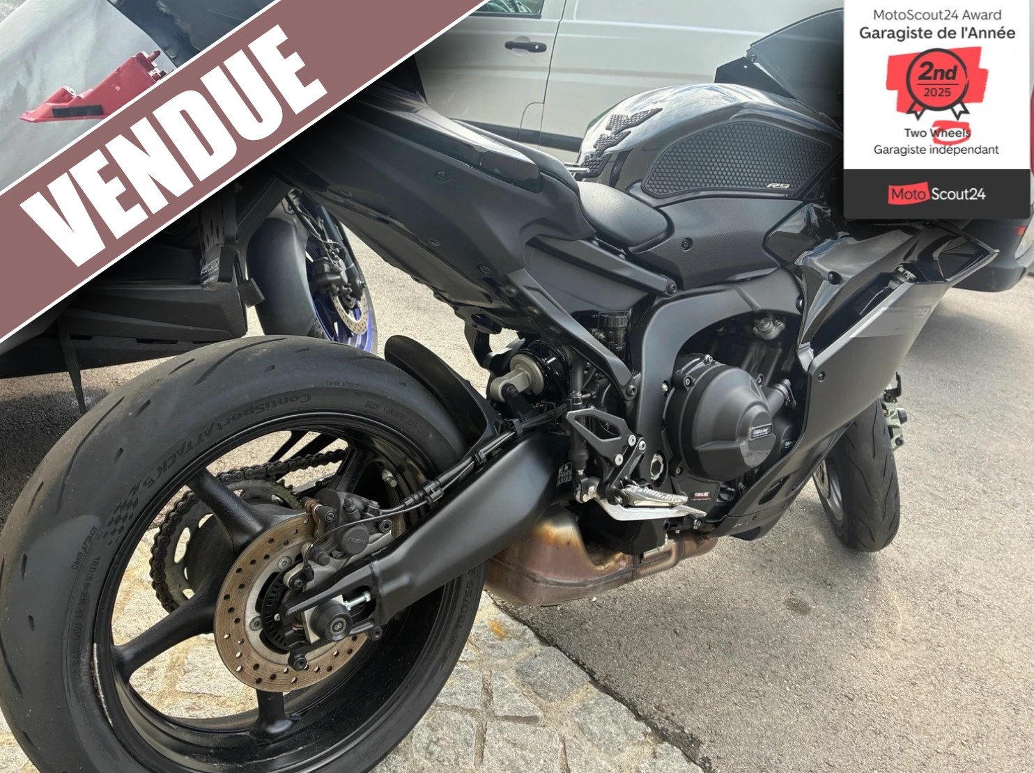 YAMAHA YZF-R9