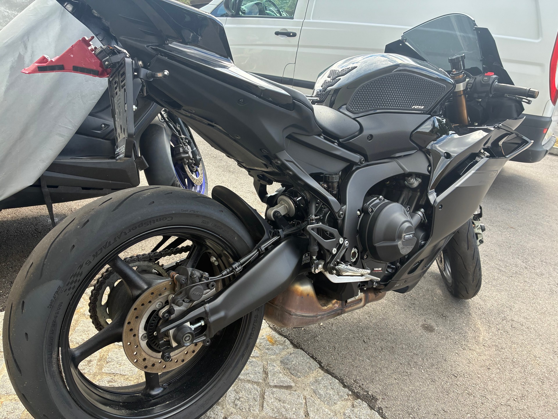 YAMAHA YZF-R9-image-2