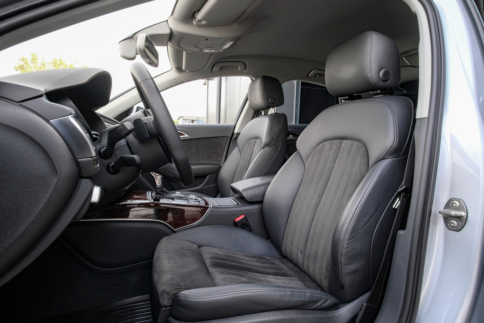 AUDI A6 Limousine 2.8 V6 FSI V6 multitronic-image-9