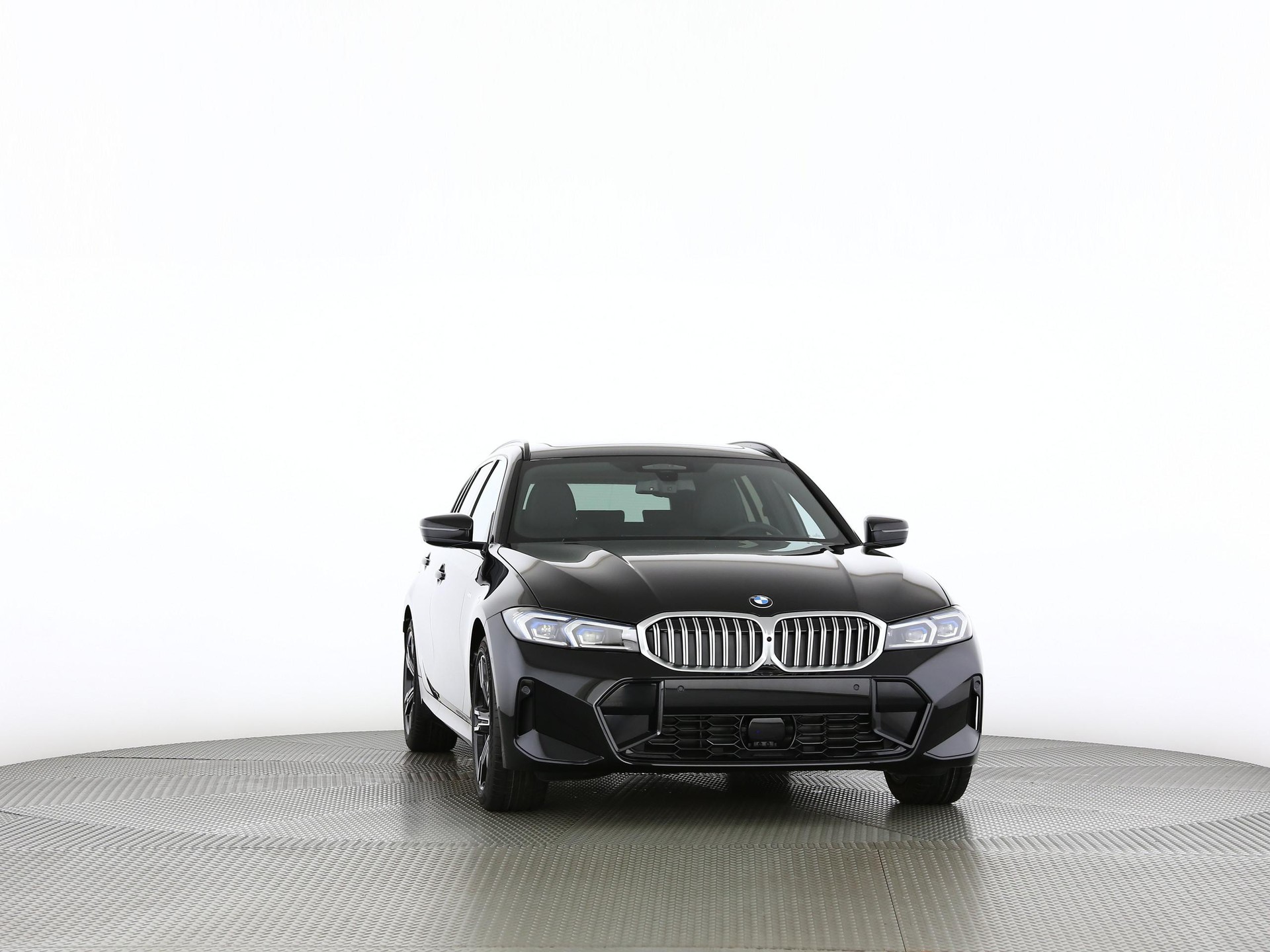BMW 320d xDrive SAG Touring-image-28