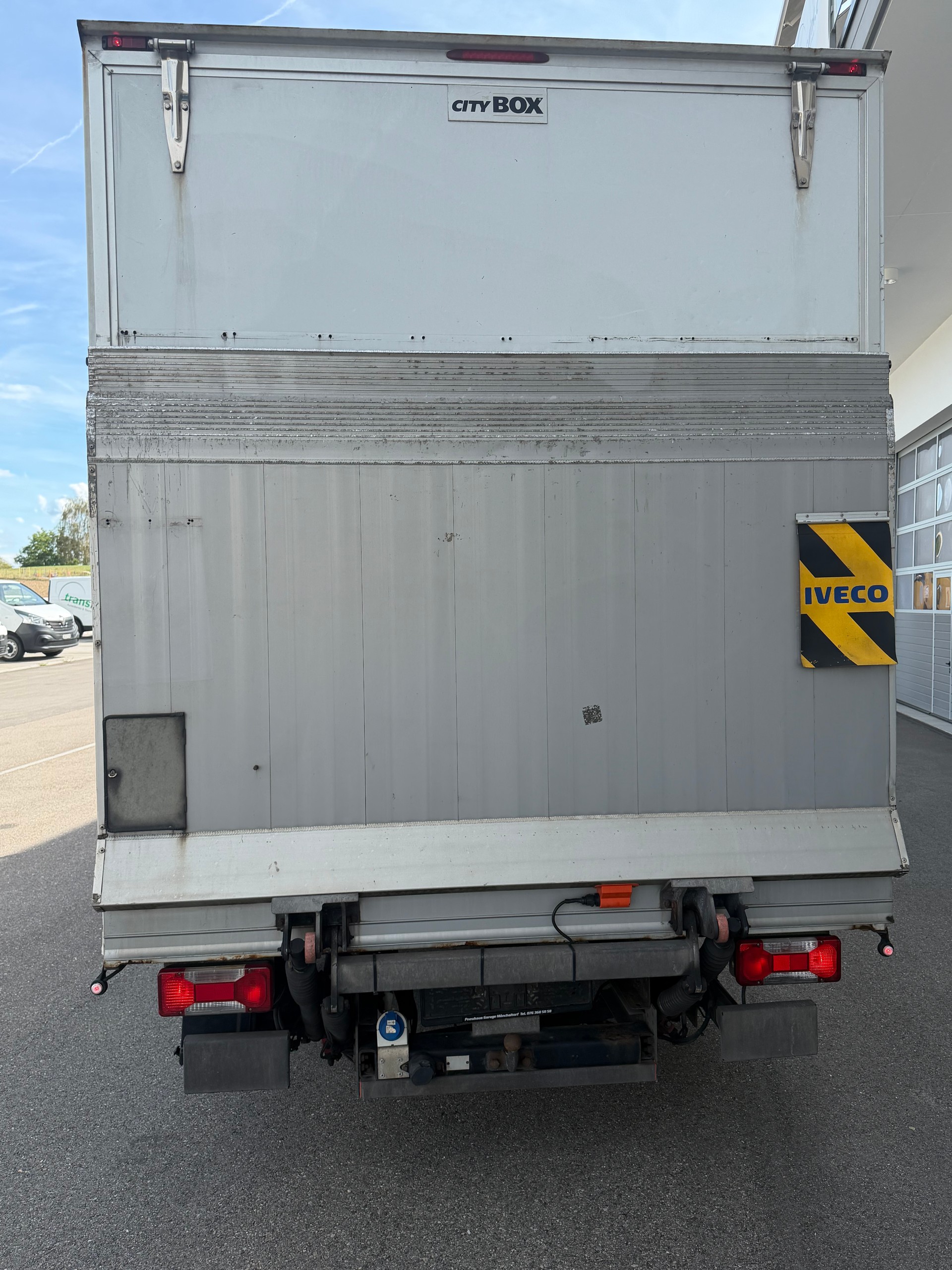 IVECO 35 S 17-image-7