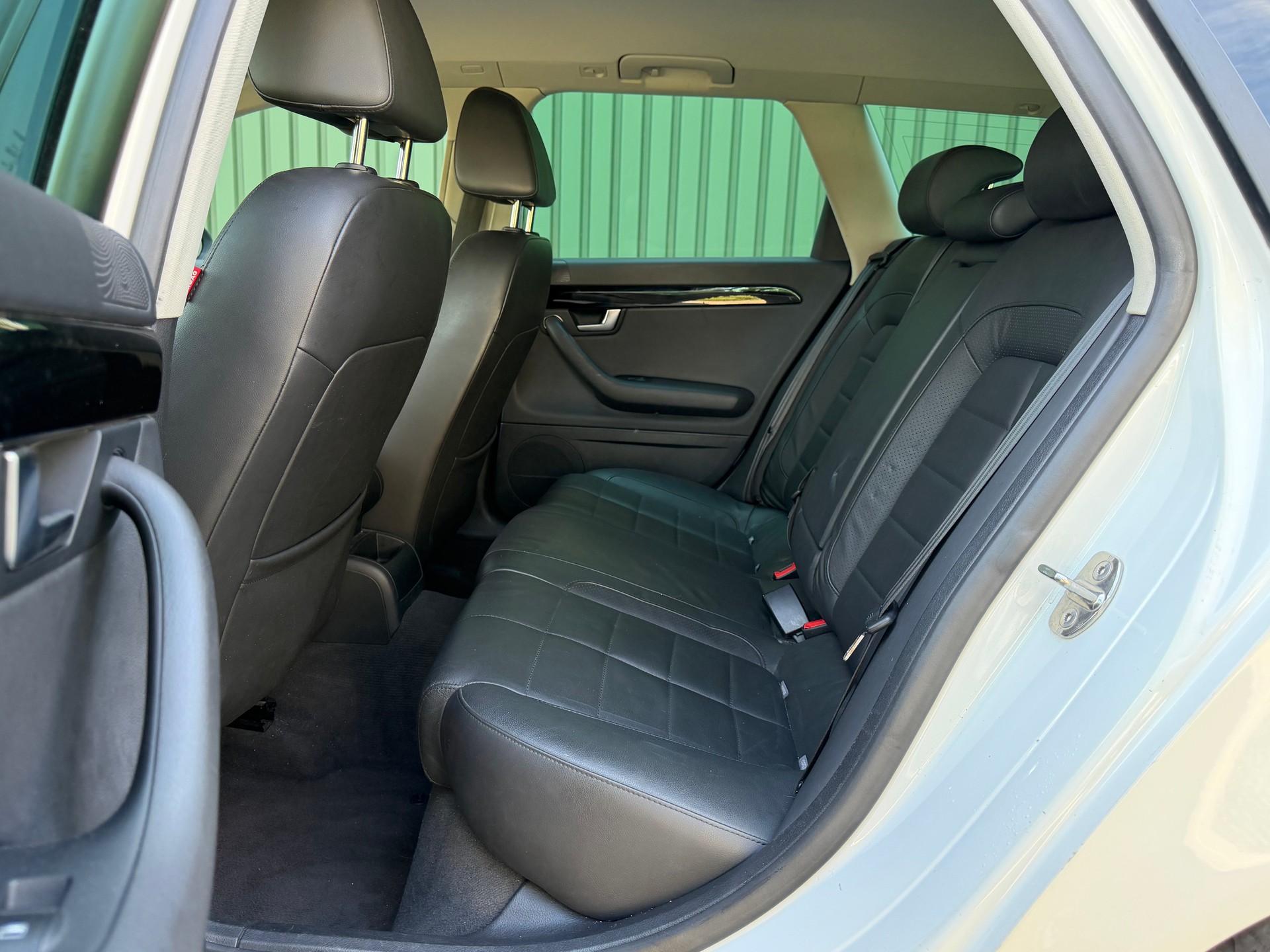 SEAT Exeo ST 2.0 TSI Sport-image-12