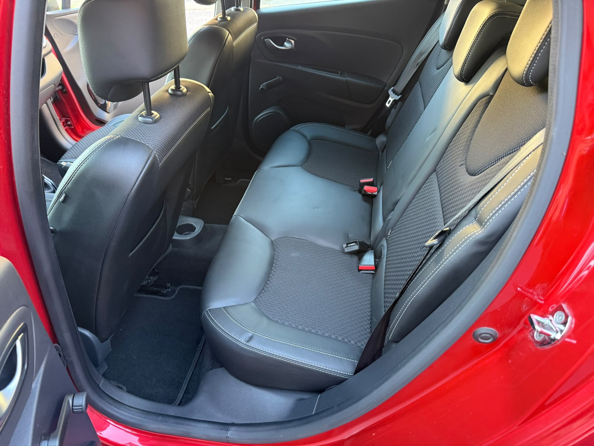RENAULT CLIO 1.2 16v-image-10