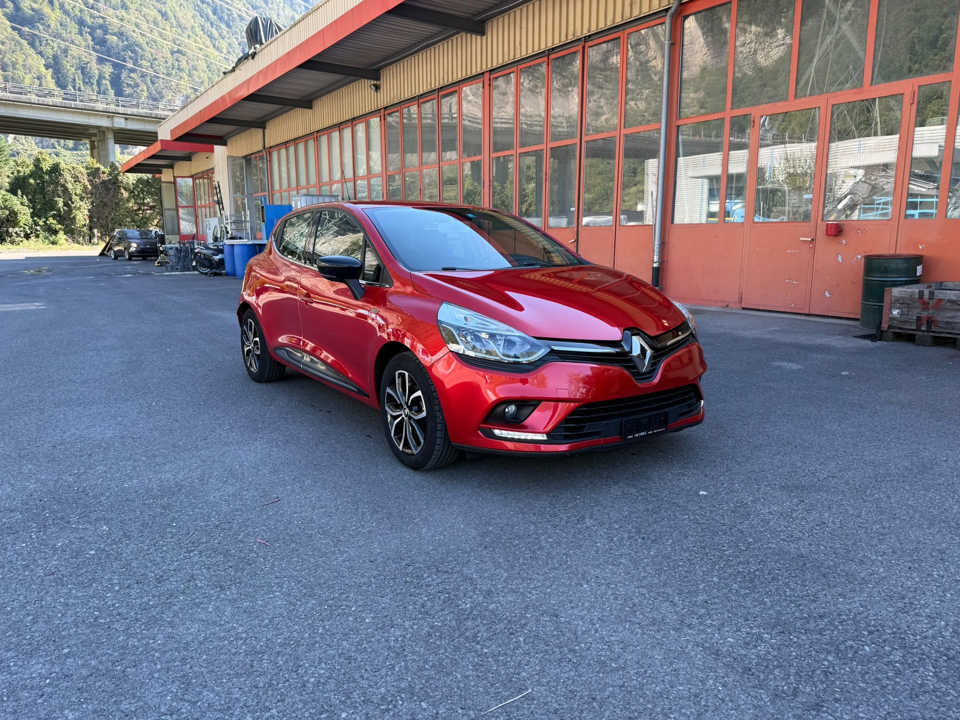 RENAULT CLIO 1.2 16v-image-8