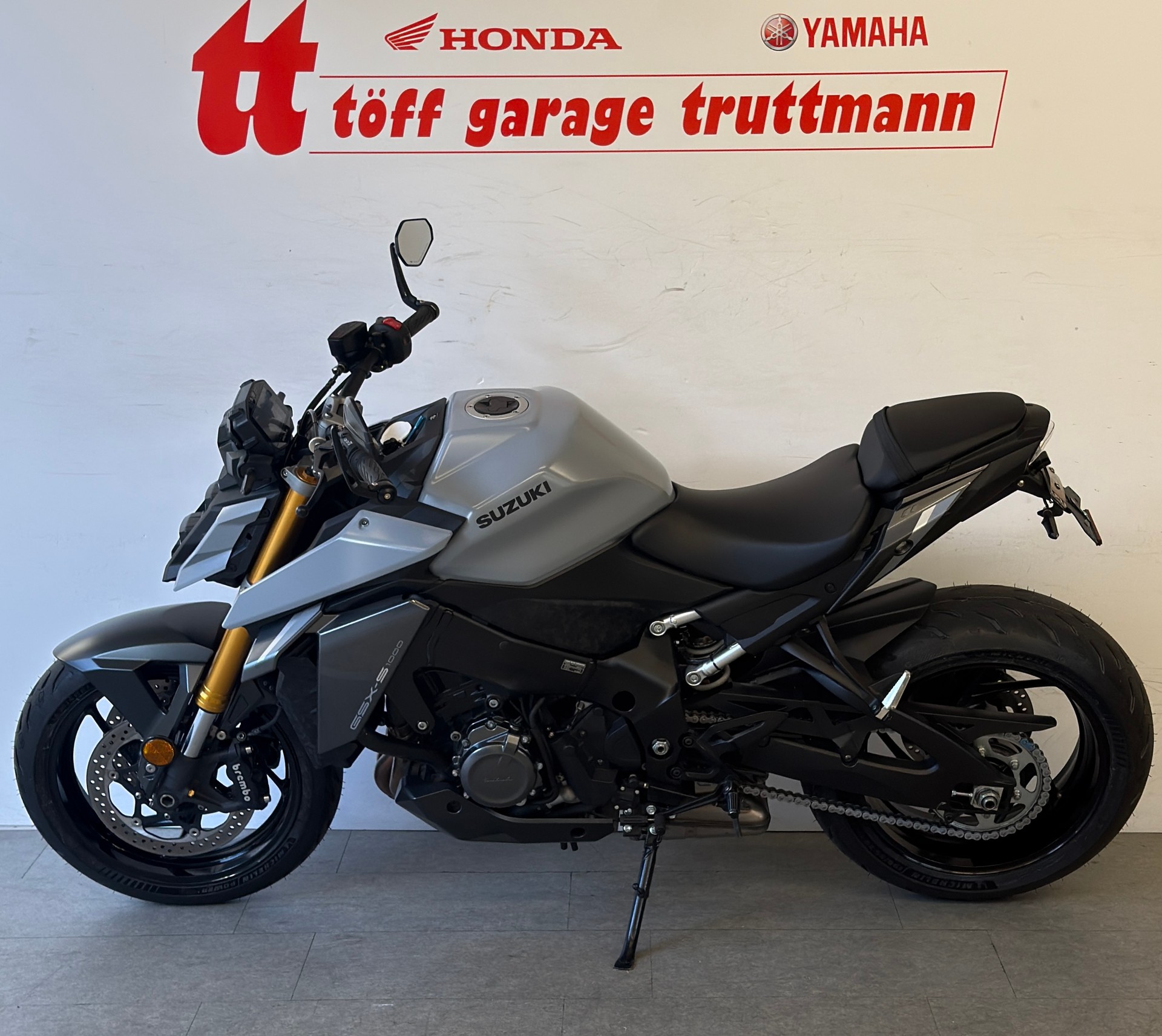 SUZUKI GSX-S 1000-image-1