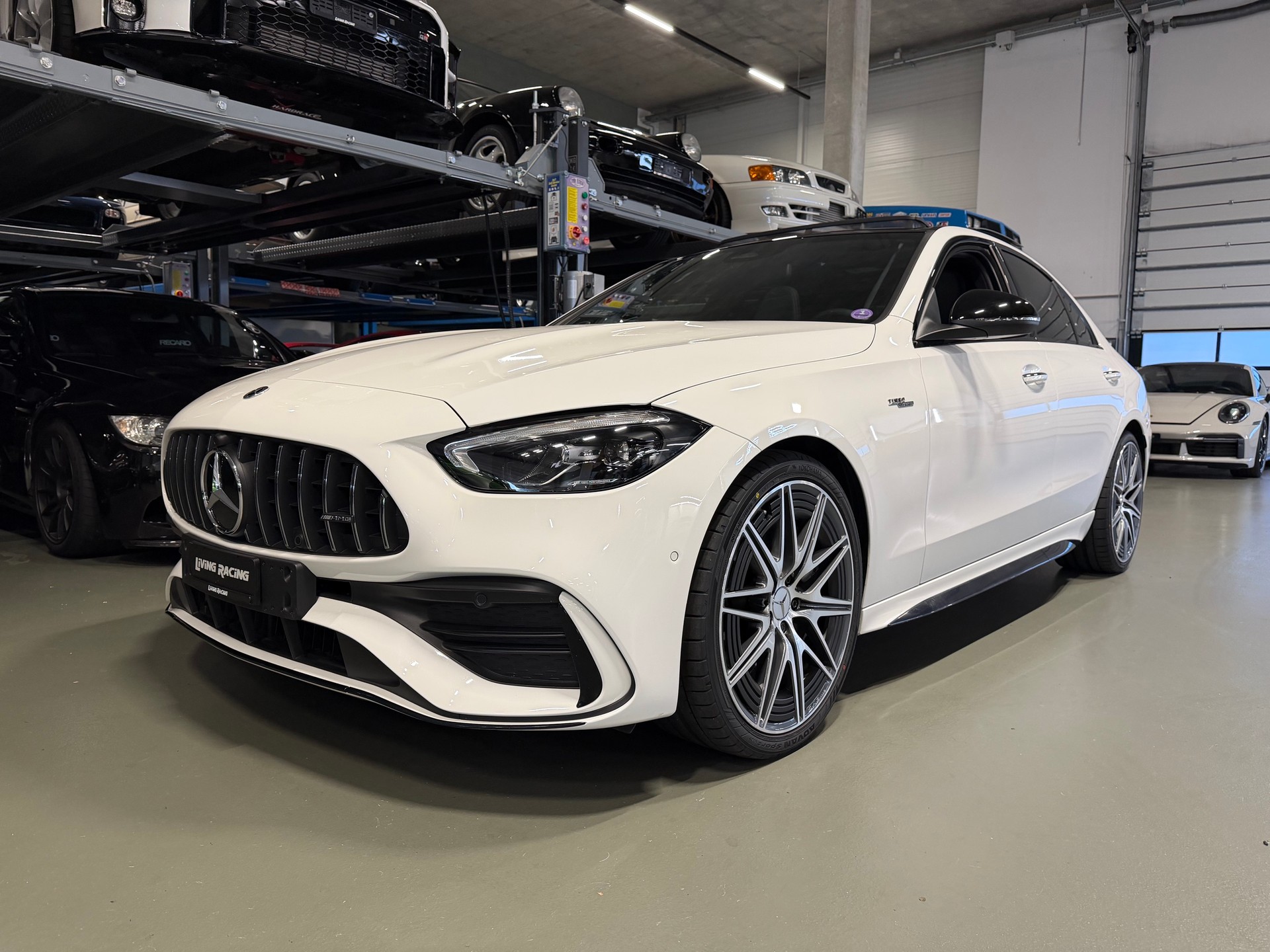 MERCEDES-BENZ C 43 AMG 4 Matic-showroom-element-1