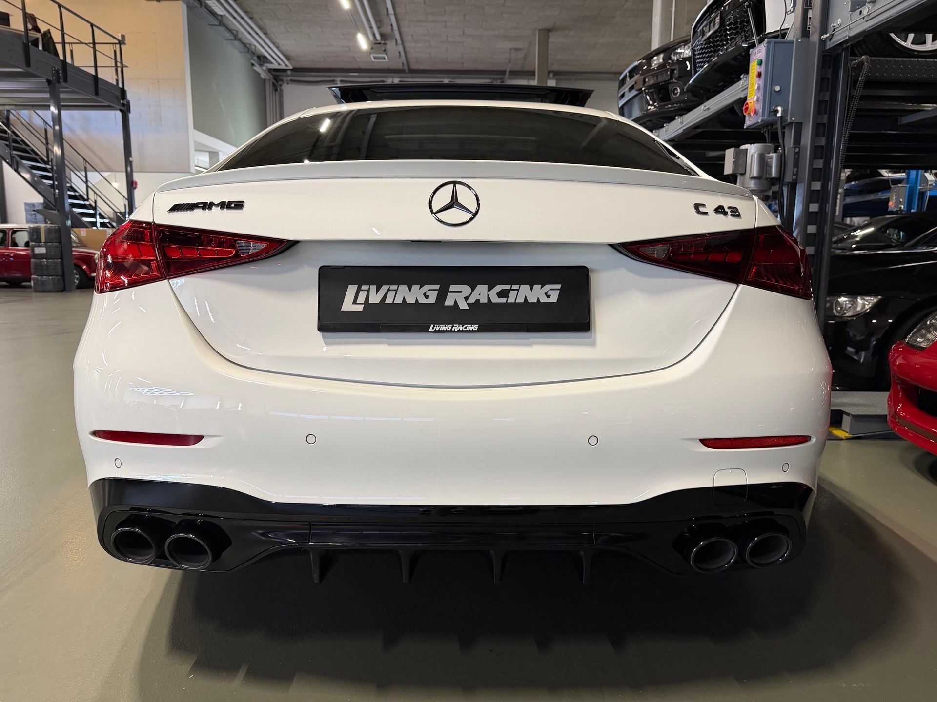 MERCEDES-BENZ C 43 AMG 4 Matic-showroom-element-3