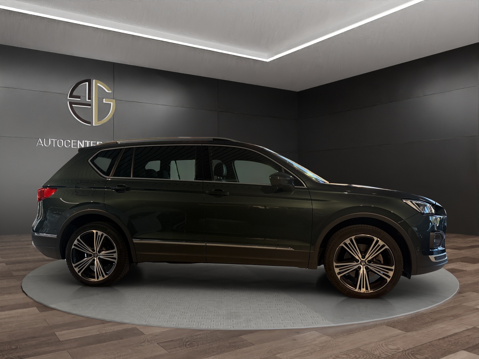 SEAT Tarraco 2.0TSI Xcellence 4Drive DSG / 7 Seat-image-4