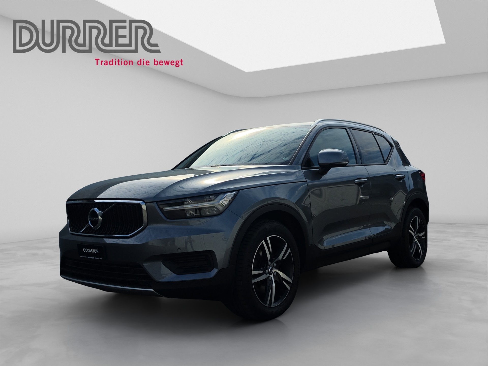 VOLVO XC40 2.0 D4 Momentum AWD
