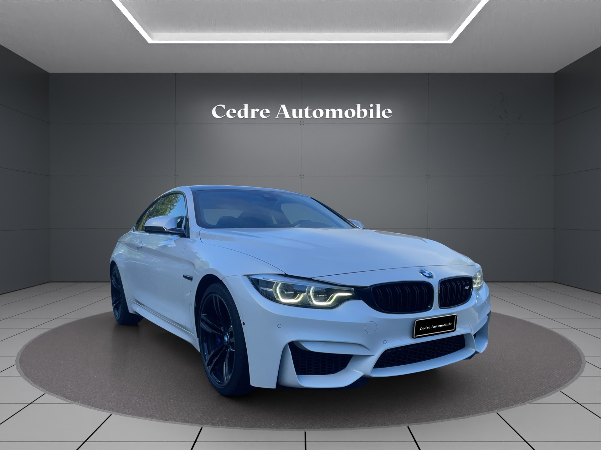 BMW M4 Coupé Competition DKG-showroom-element-2