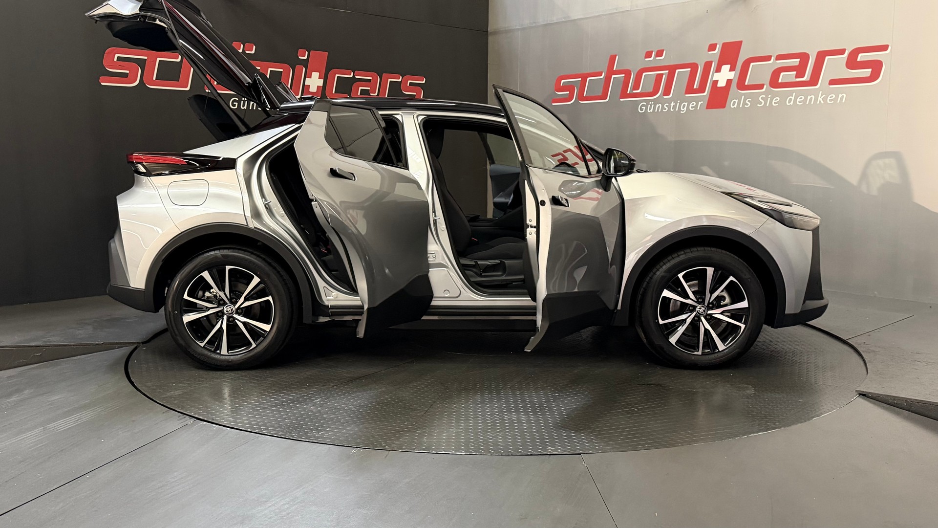 TOYOTA C-HR 2.0 PHEV CVT Trend-image-8