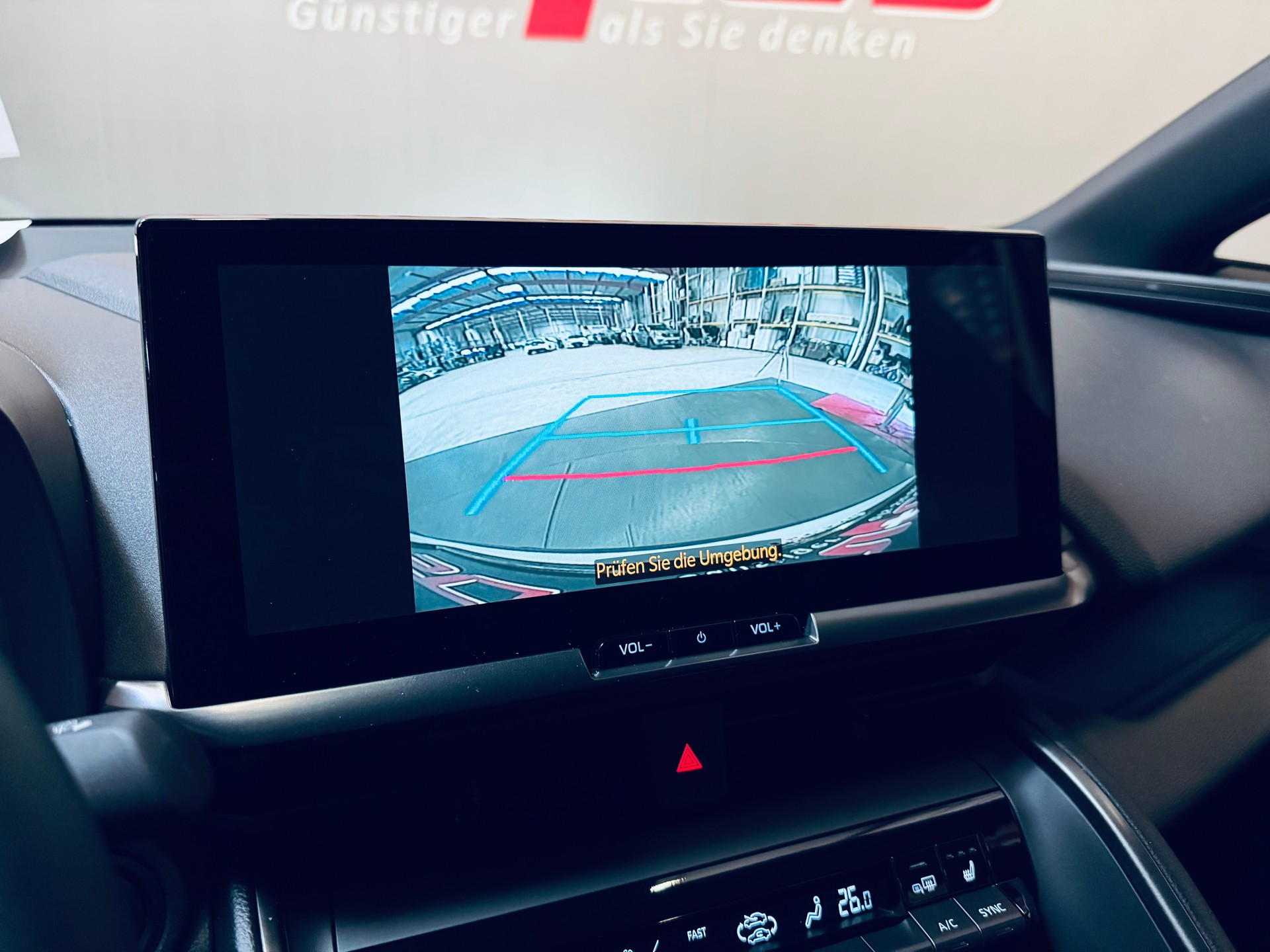 TOYOTA C-HR 2.0 PHEV CVT Trend-image-24
