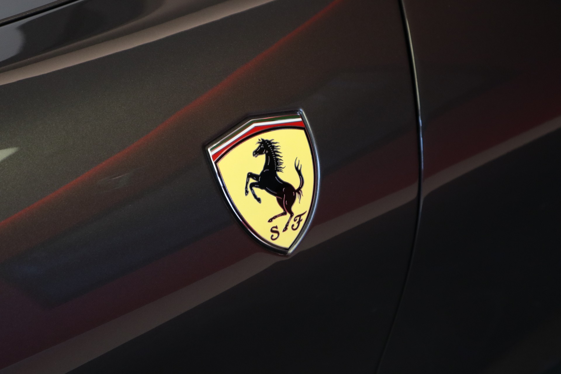 FERRARI Roma 3.9 V8 T Spider-image-29