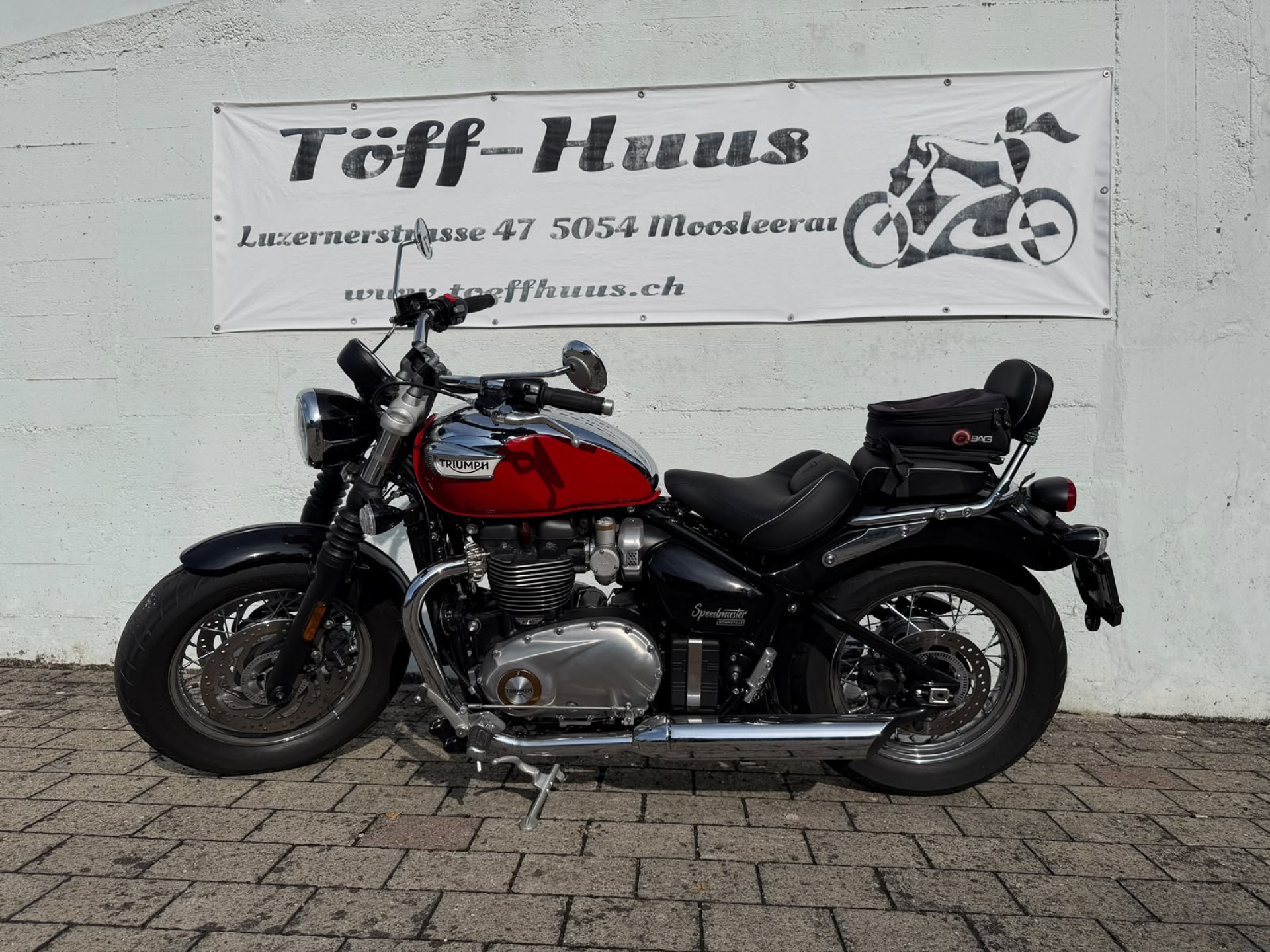 TRIUMPH Bonneville Speedmaster 1200-showroom-element-1