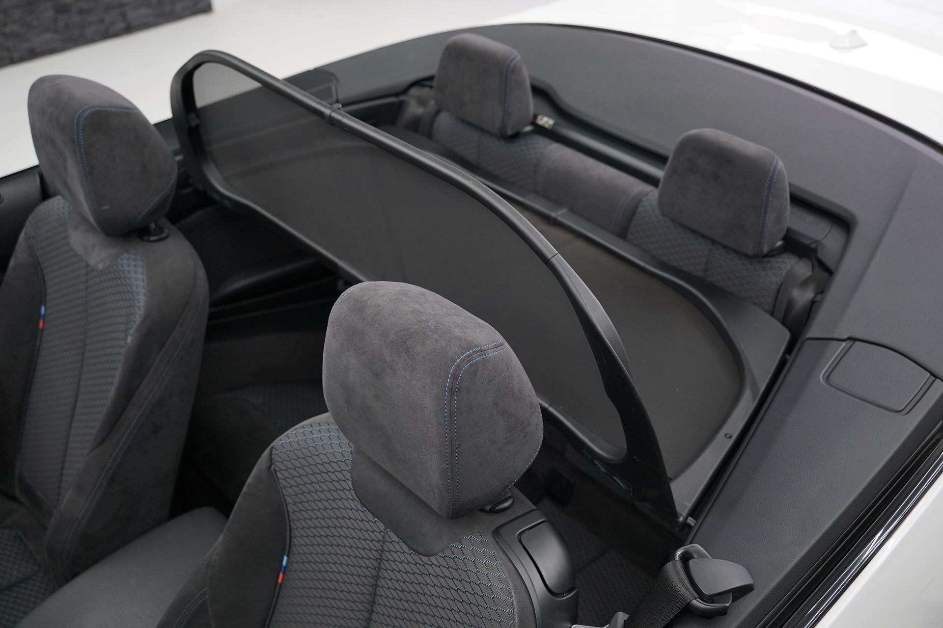 BMW M240i xDrive Steptronic-image-30