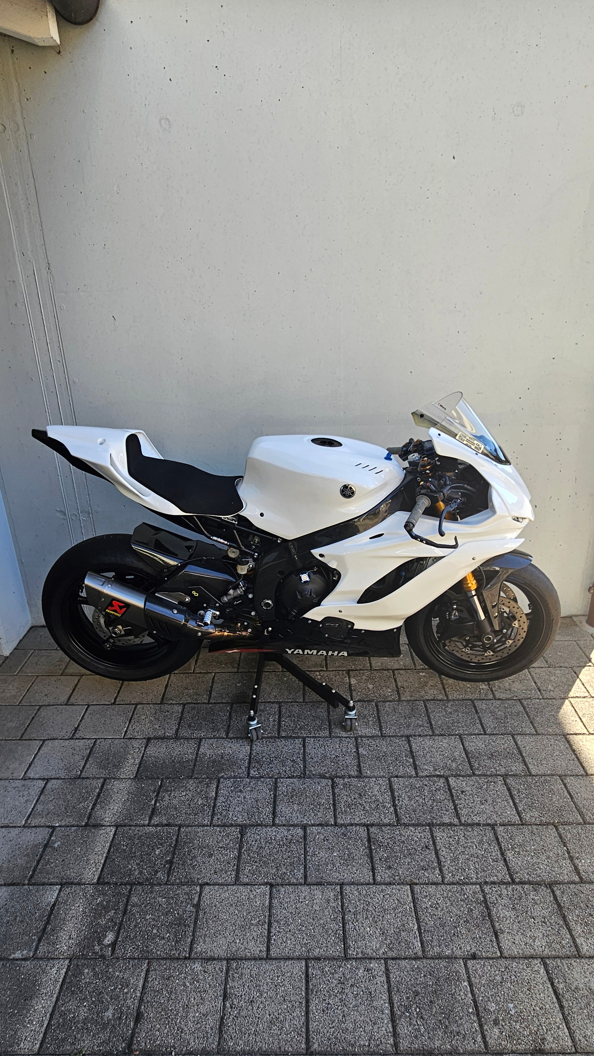 YAMAHA YZF-R6-image-0