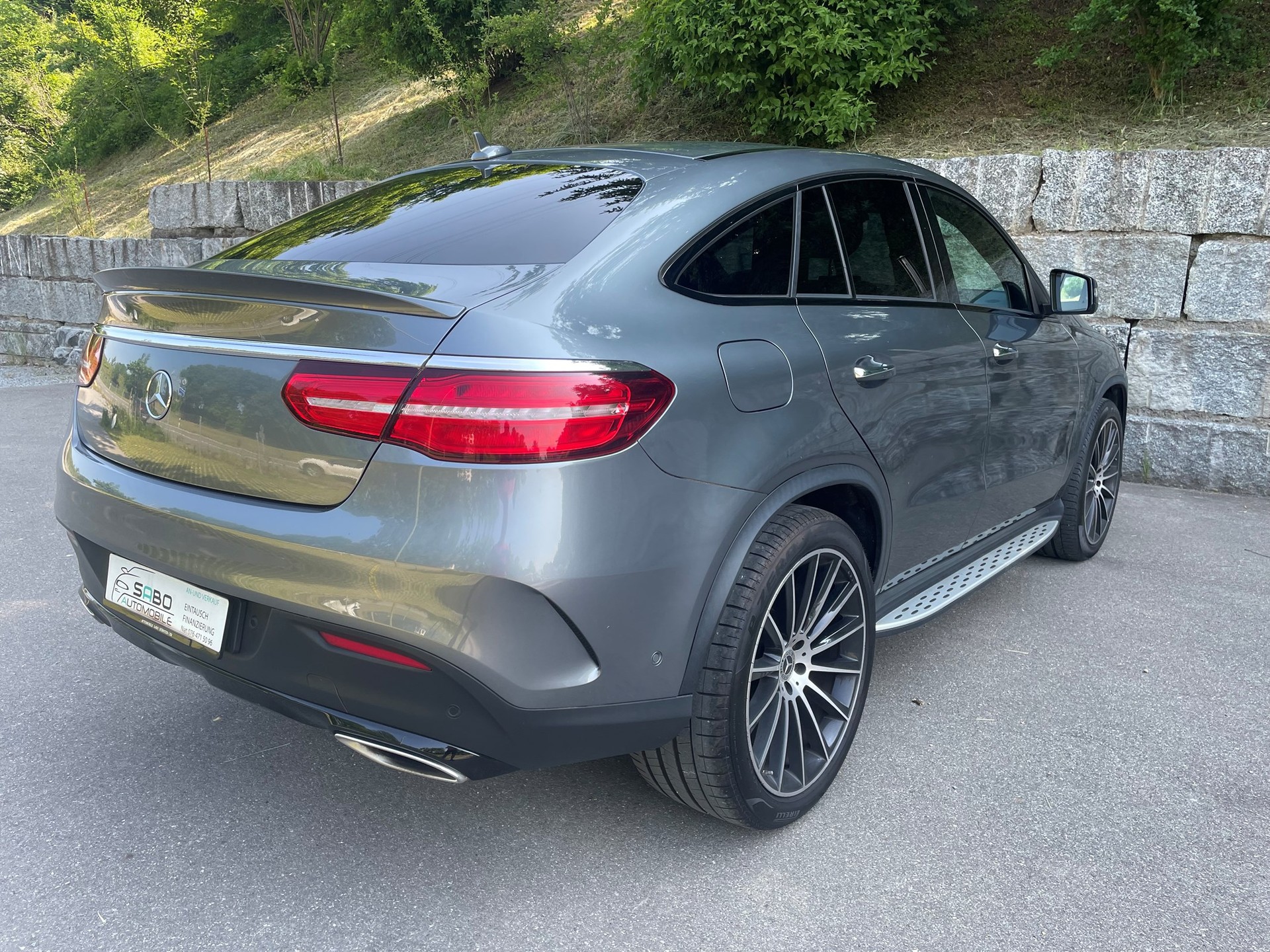MERCEDES-BENZ GLE Coupé 400 AMG-Line 4Matic 9G-Tronic-image-2