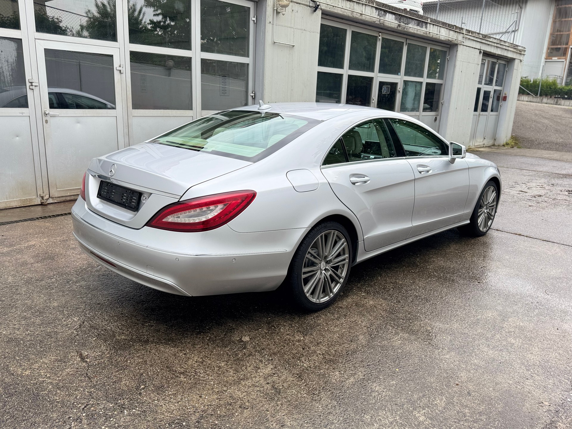 MERCEDES-BENZ CLS 250 BlueTEC 4Matic 7G-Tronic-image-3
