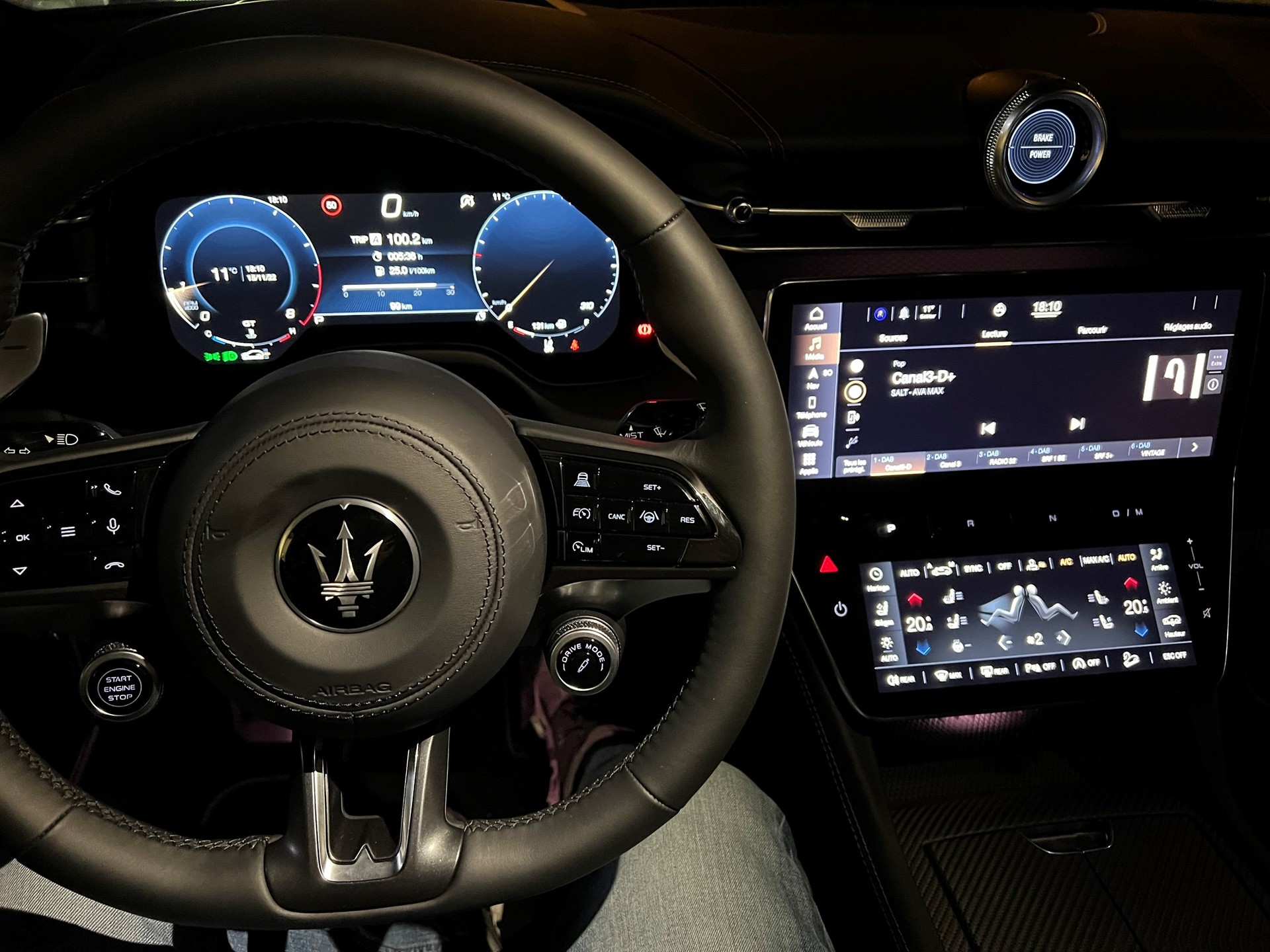 MASERATI Grecale 3.0 Trofeo Automatica-image-2