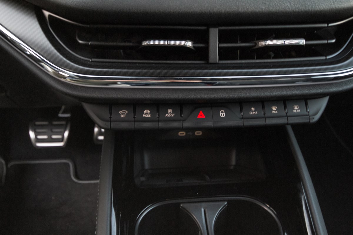 SKODA Enyaq iV 80x SportLine-image-11